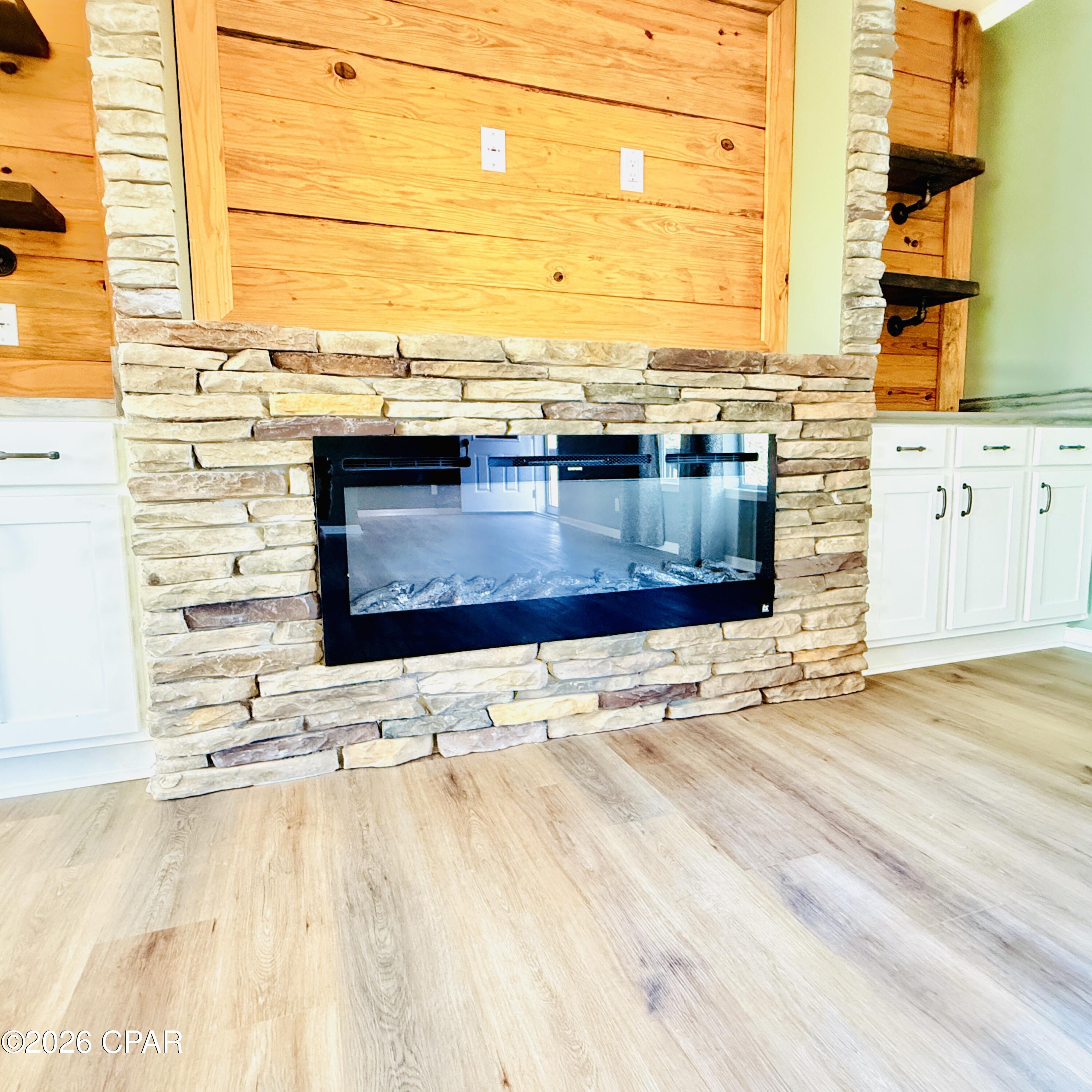 Image 6 For 9121 Crook Hollow Road