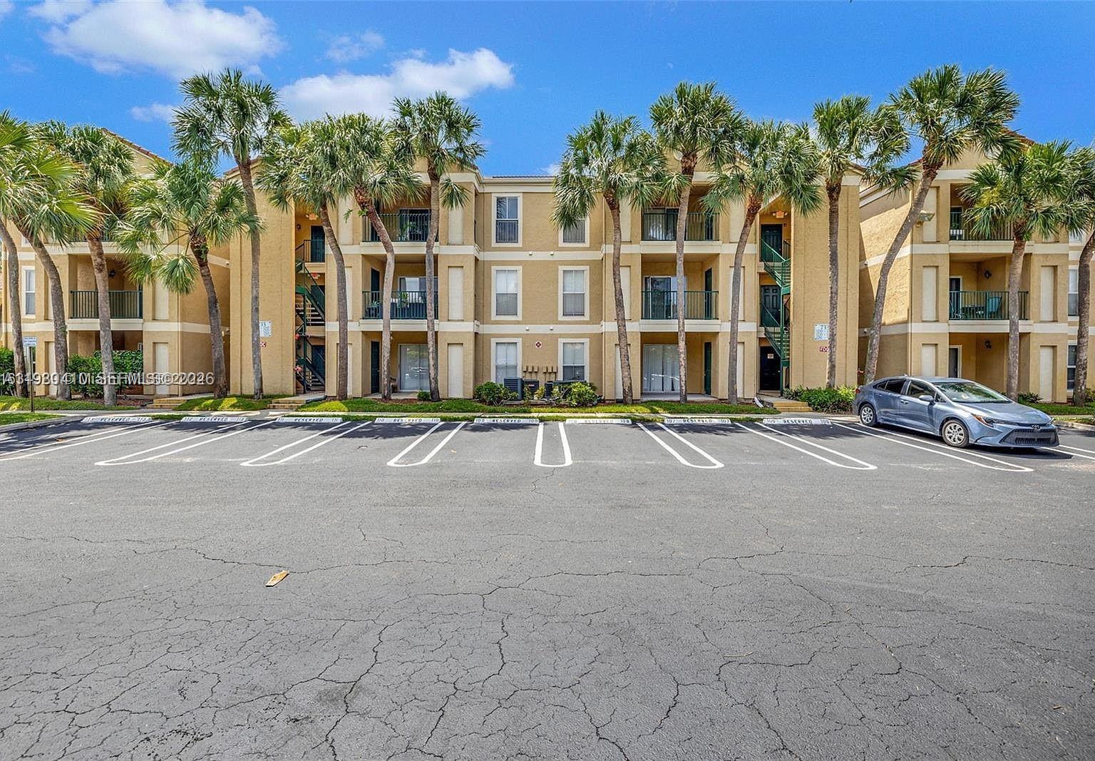 Savannah At Riverside Con