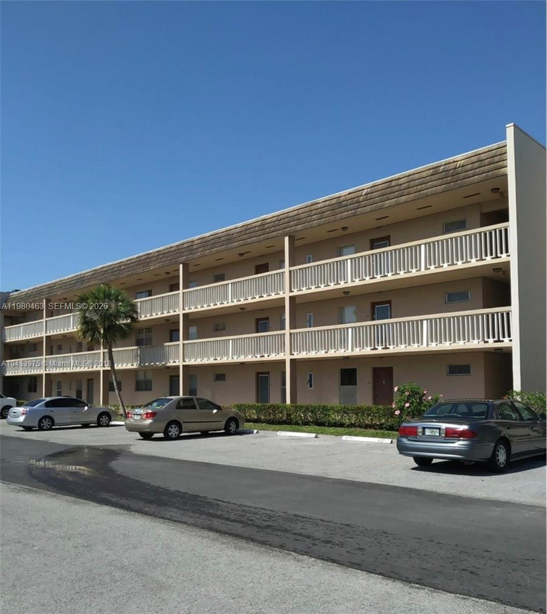 Bermuda Club Four Condo