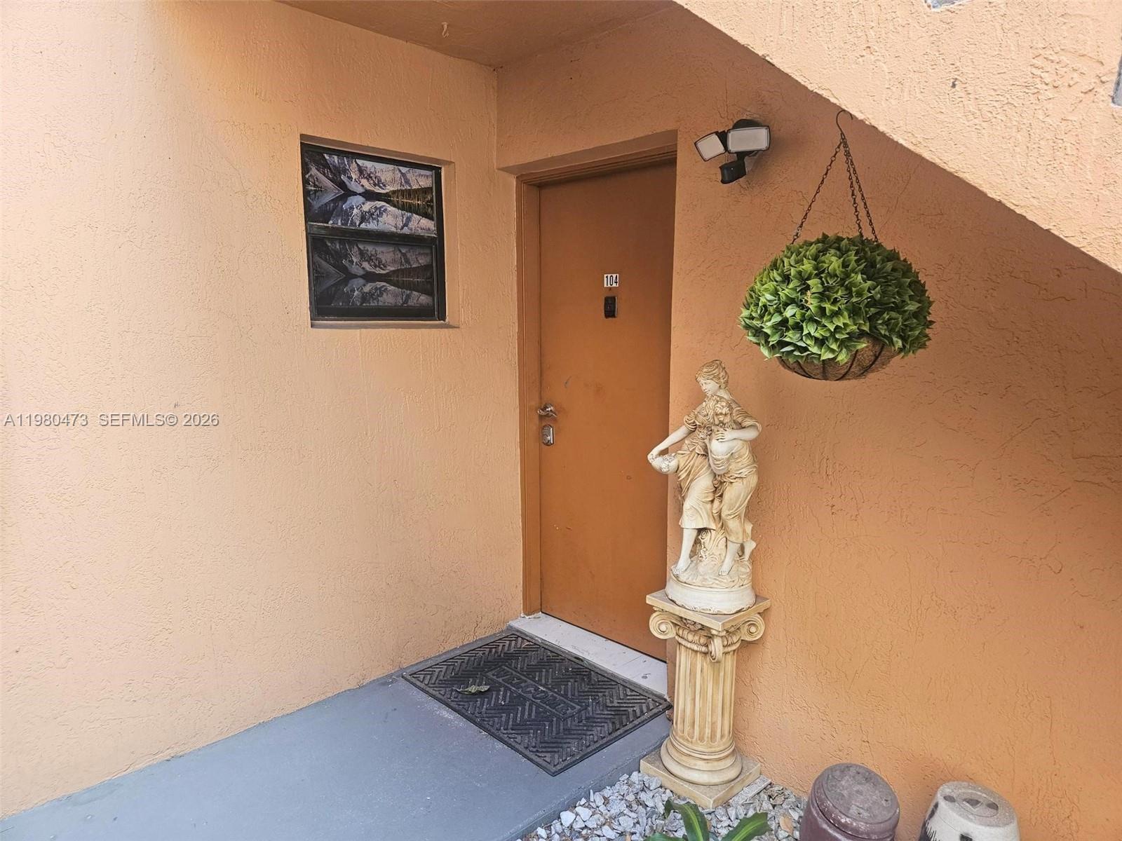 Lago Grande Five-B Condo