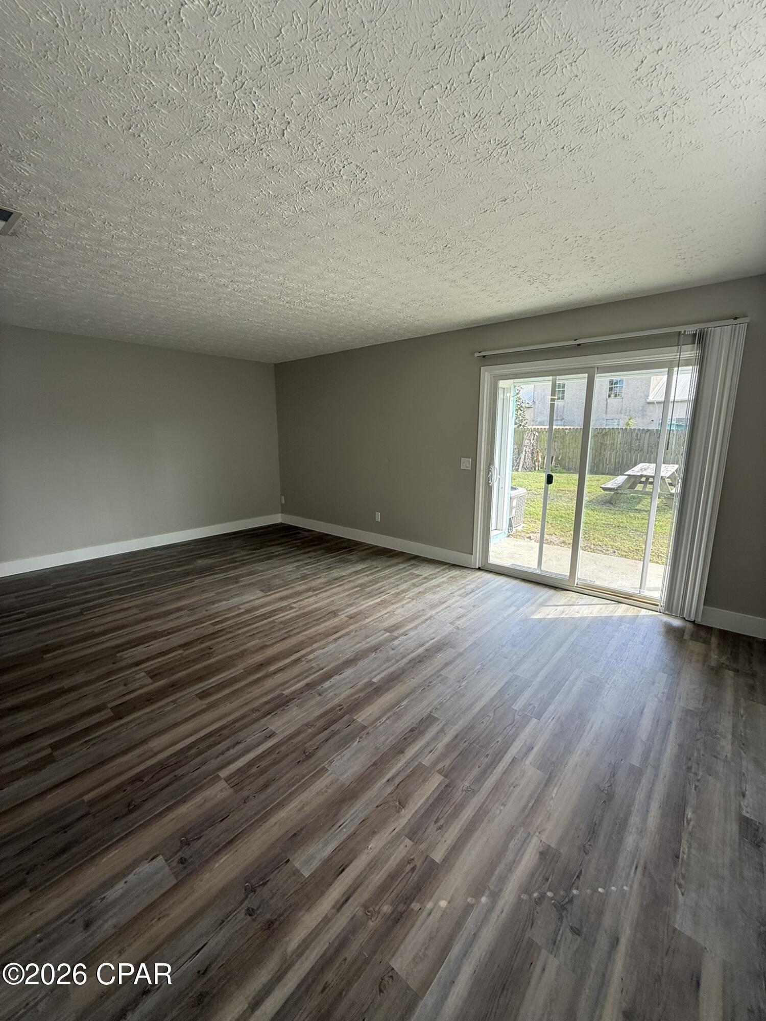 Image 22 For 6221 Hibiscus Avenue