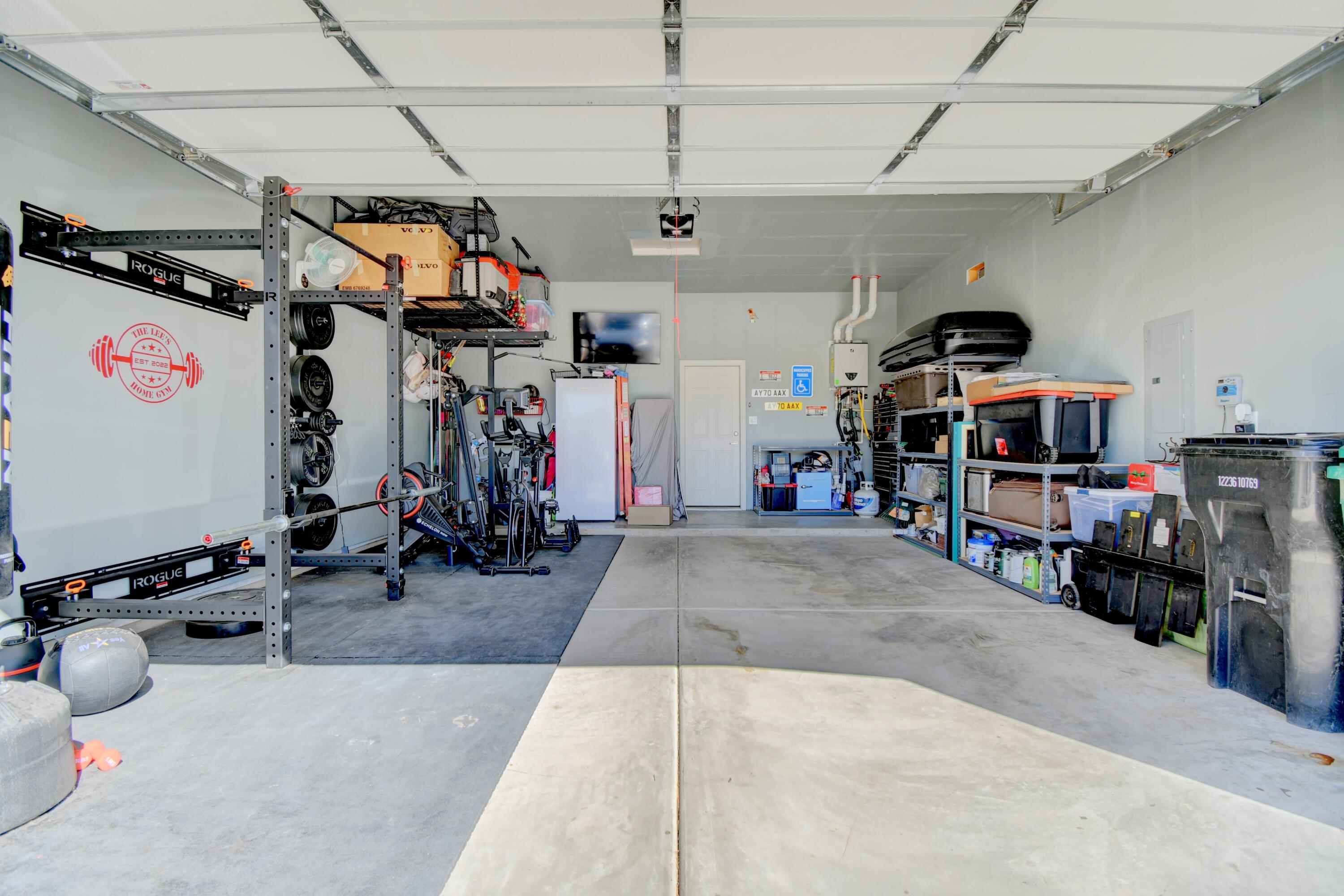 2717 Camino Plata Loop NE Garage