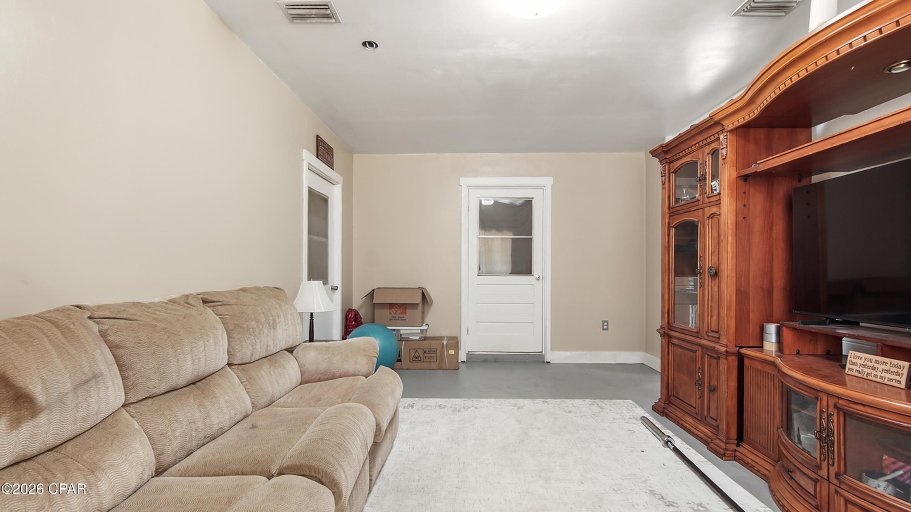 Image 7 For 9541 Stauber Lane