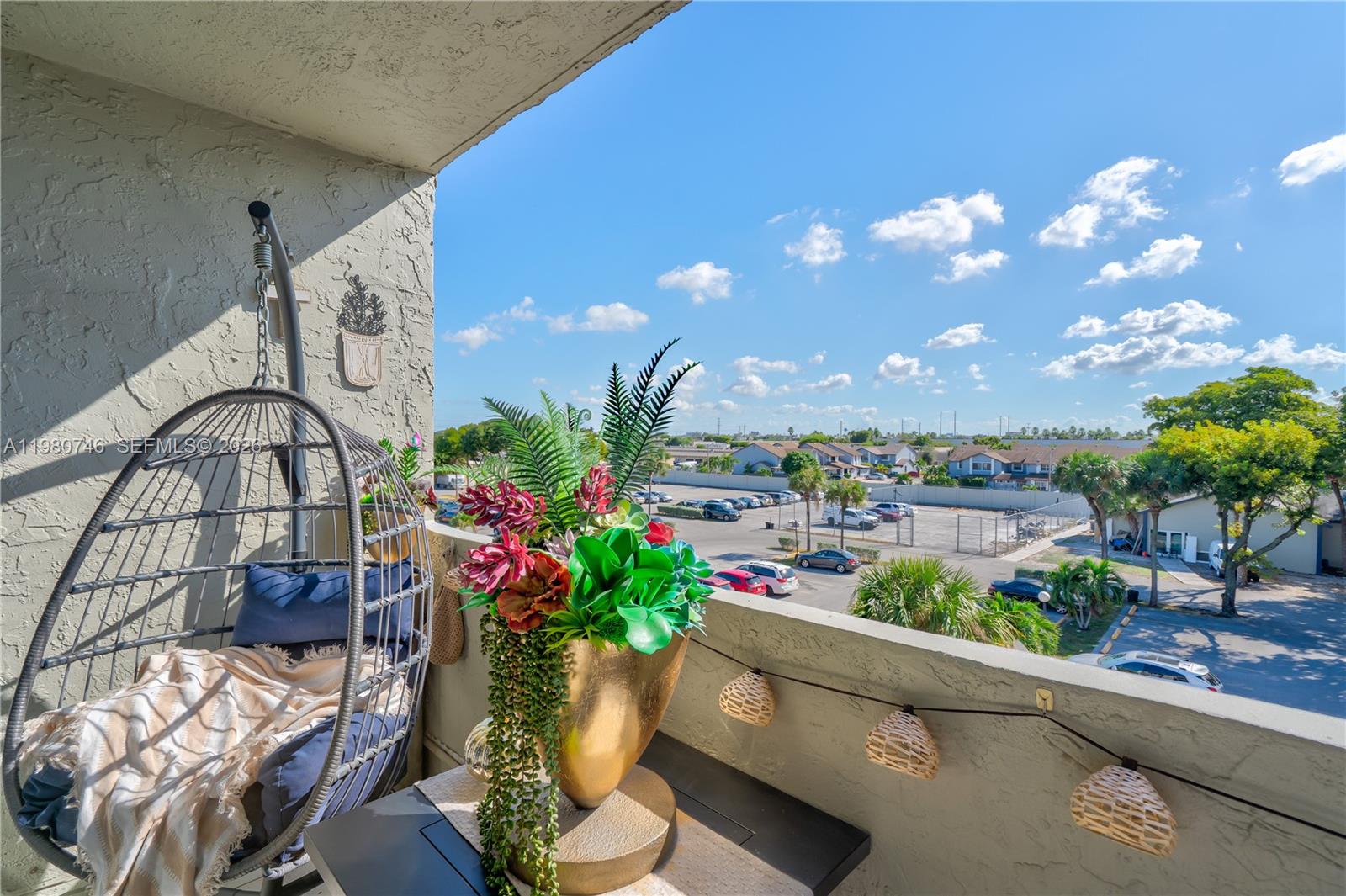 Samari Lake East Condo