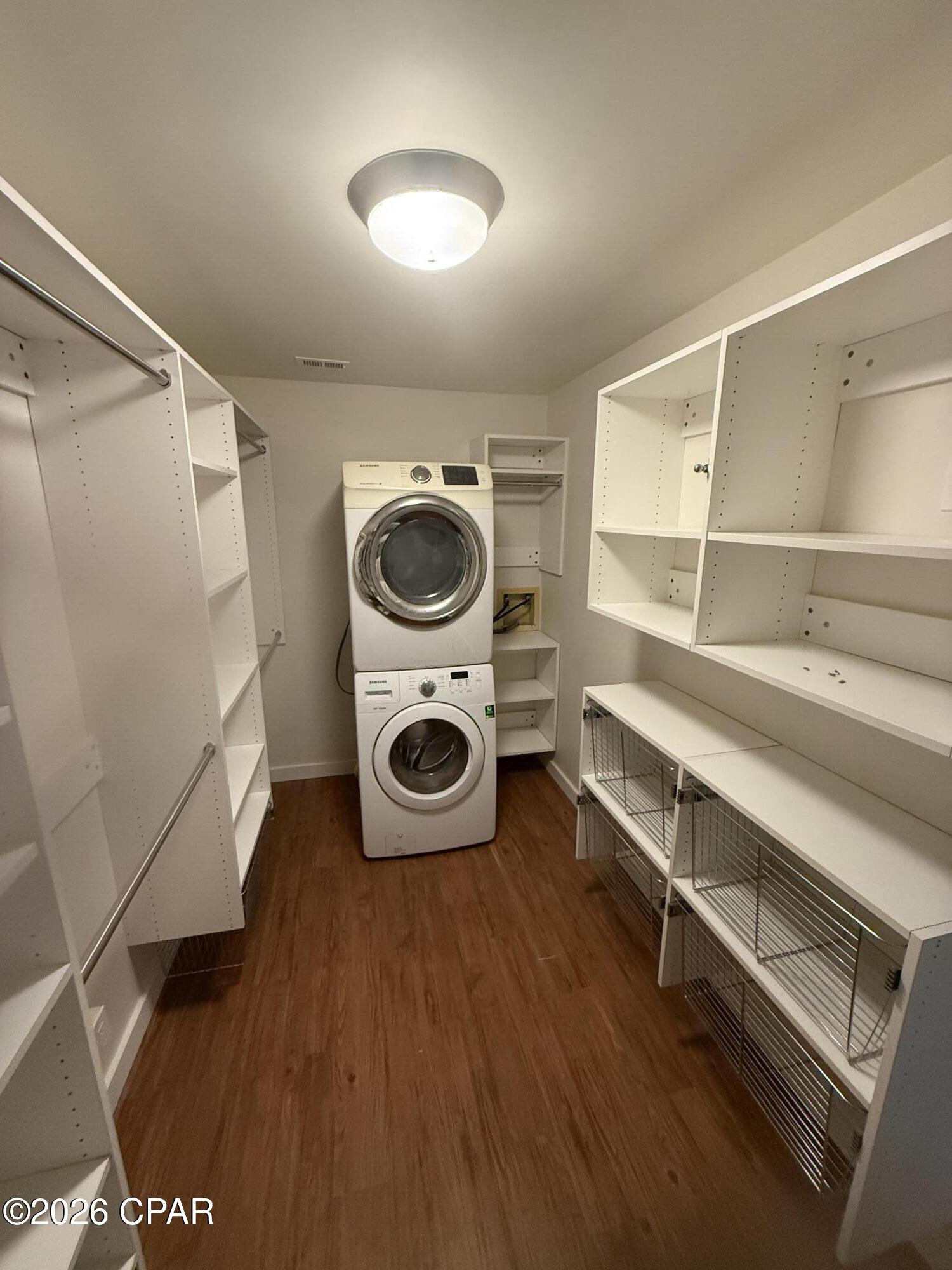 Image 22 For 6120 Beach Drive