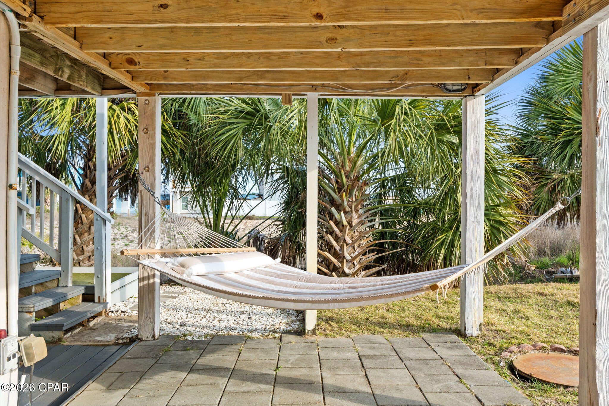 Image 4 For 6120 Beach Drive