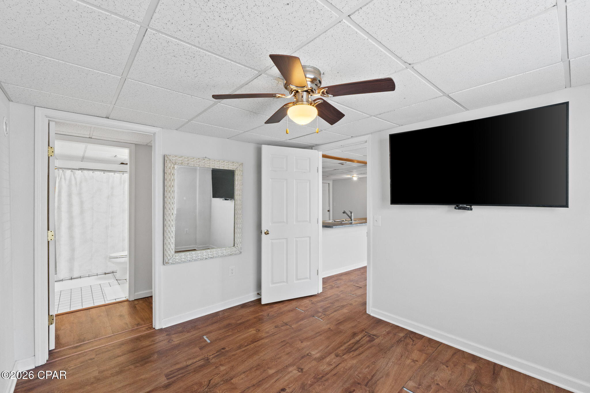 Image 45 For 6120 Beach Drive
