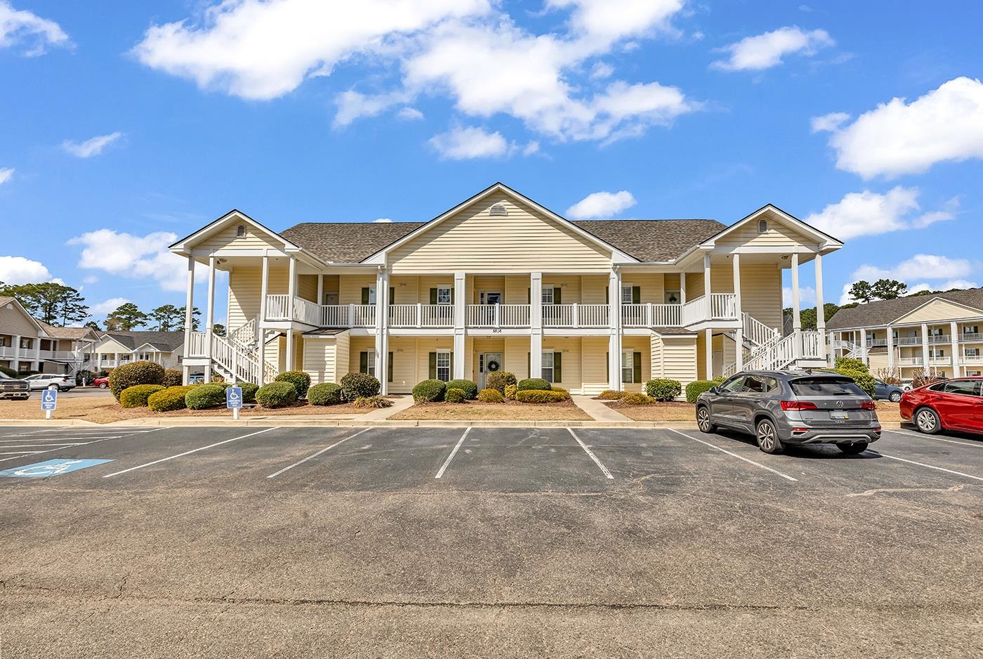 5816 Longwood Dr. UNIT #202 Murrells Inlet, SC 29576