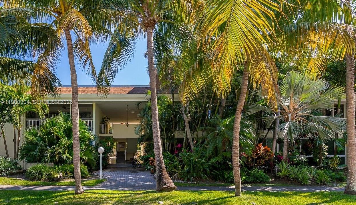 Sunrise Manor Condo