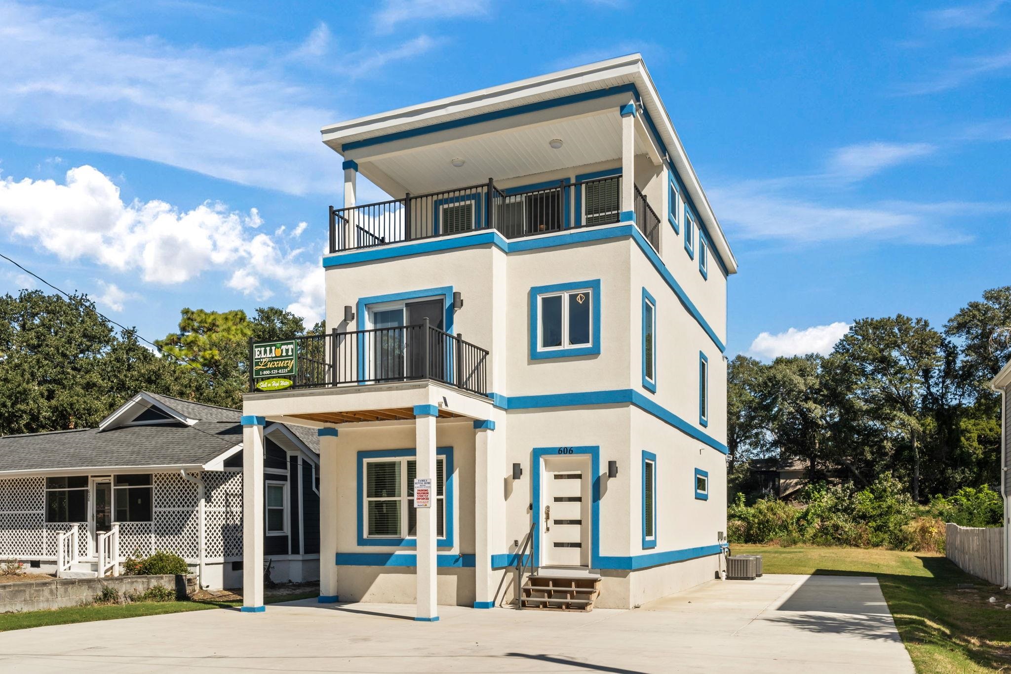 606 29th Ave. S North Myrtle Beach, SC 29582