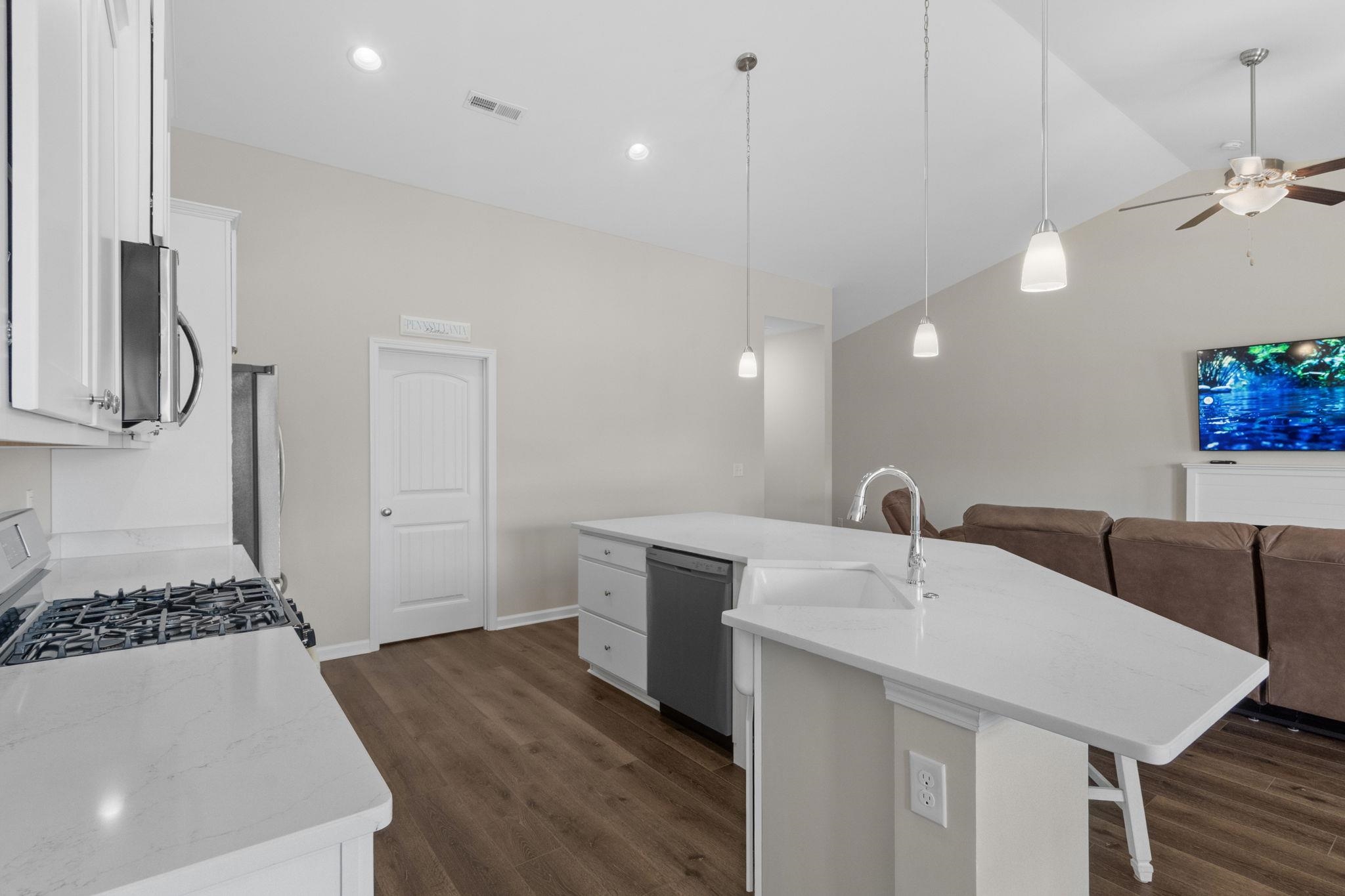 2606290 | Photo 19