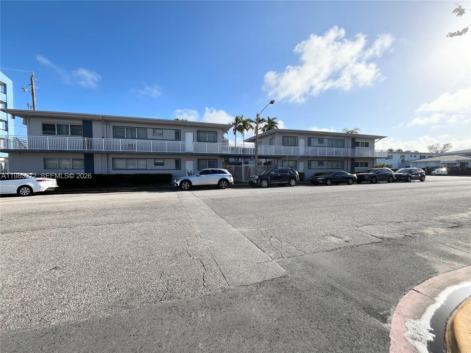 Mimo On The Beach IV Cond