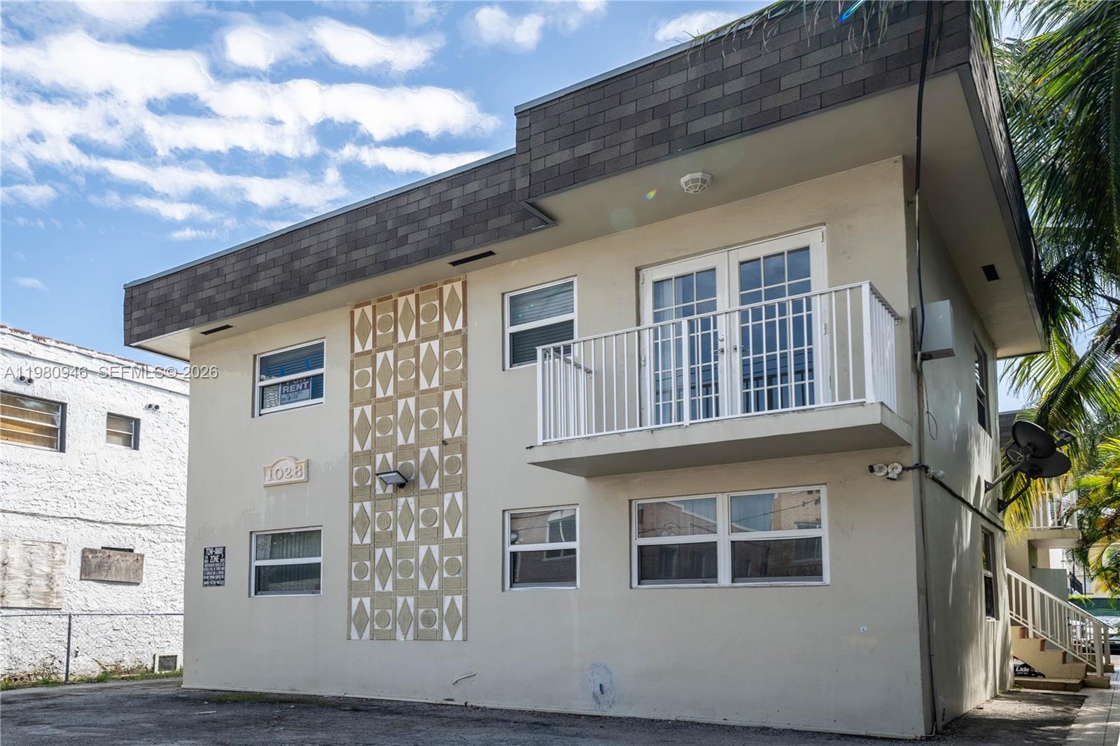 The Edges At 2Nd St Condo