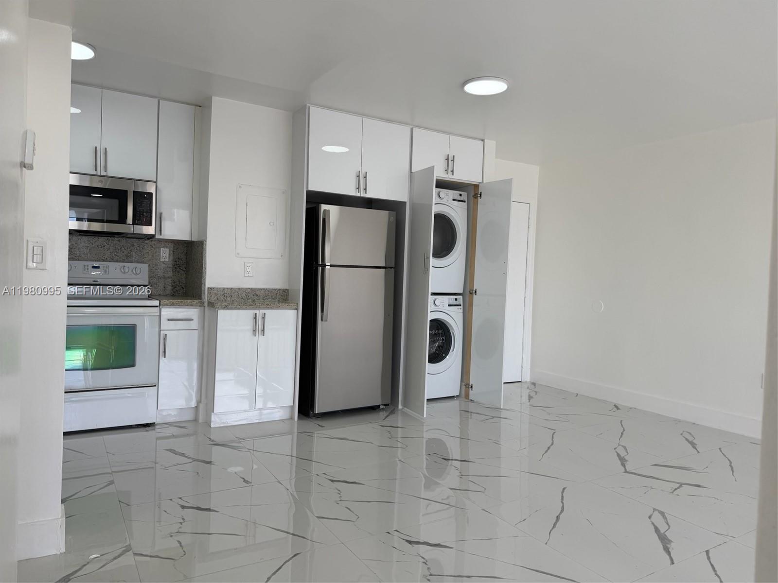 Property photo # 7