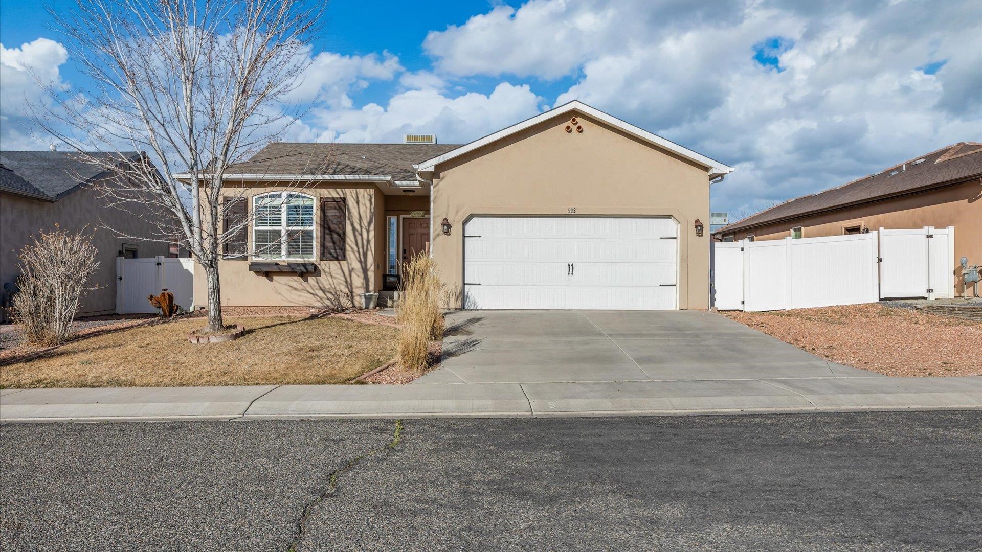 593 Sinatra Way