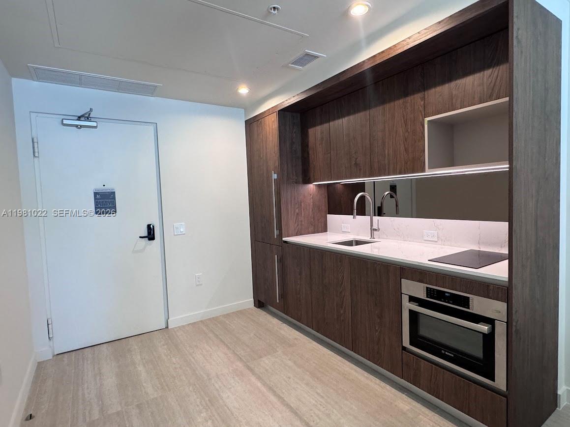Domus Brickell Park
