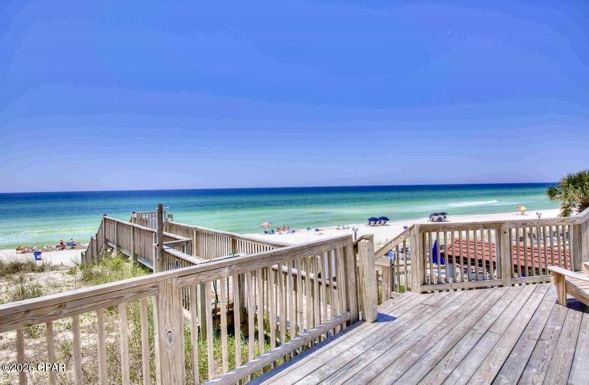 Image 55 For 241 La Valencia Circle