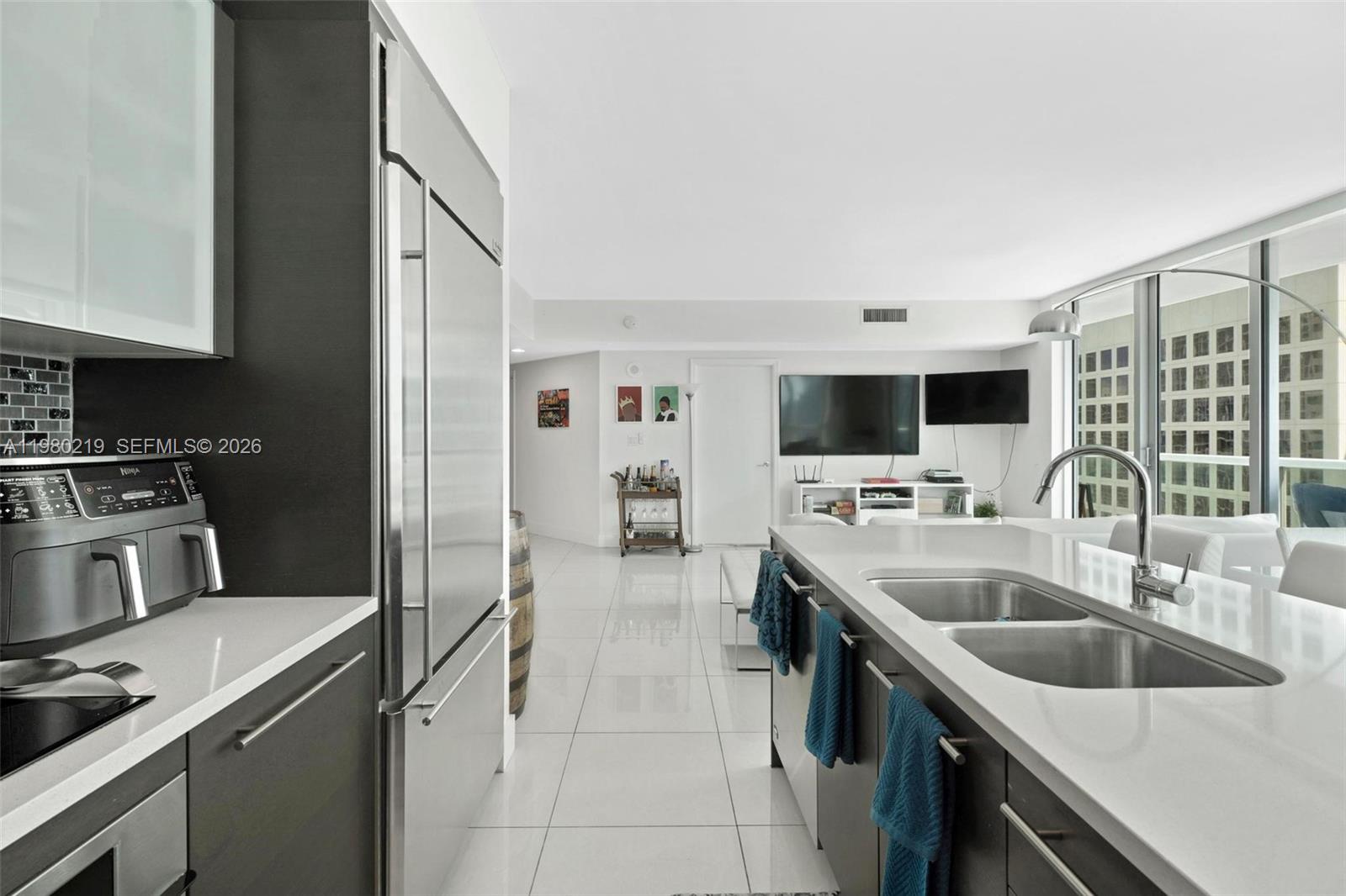 Property photo # 9