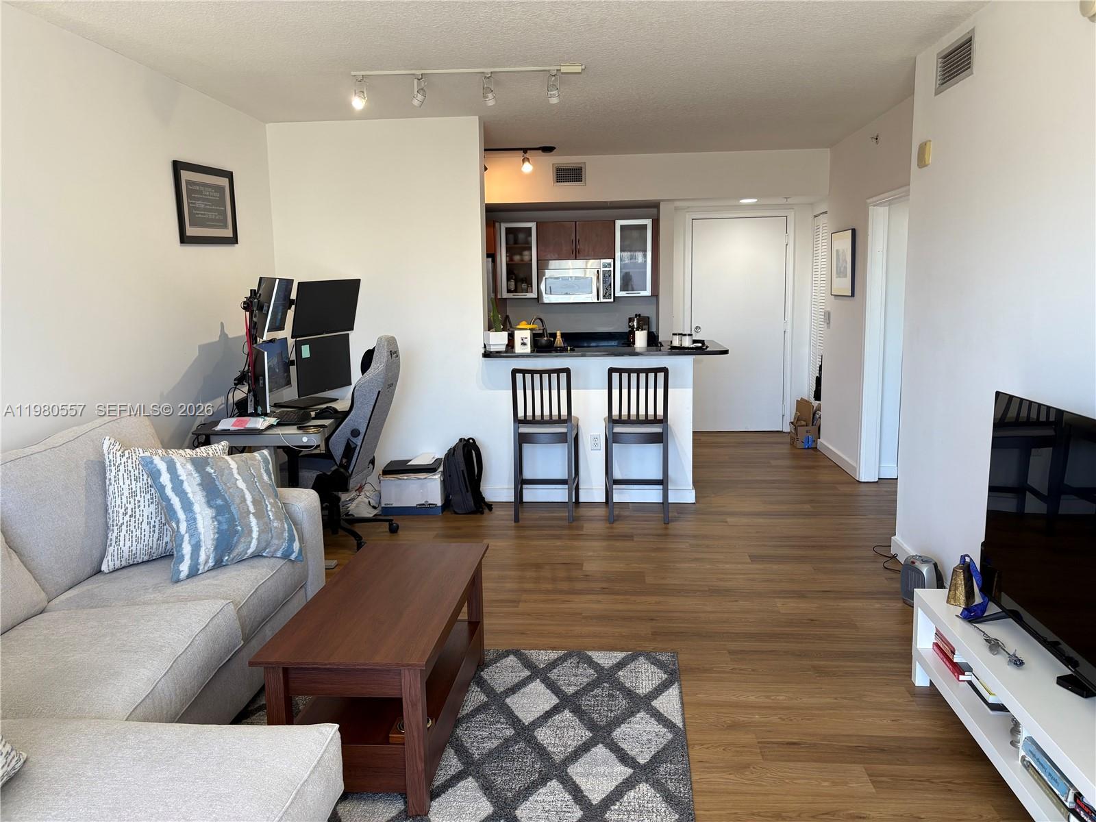 Property photo # 2