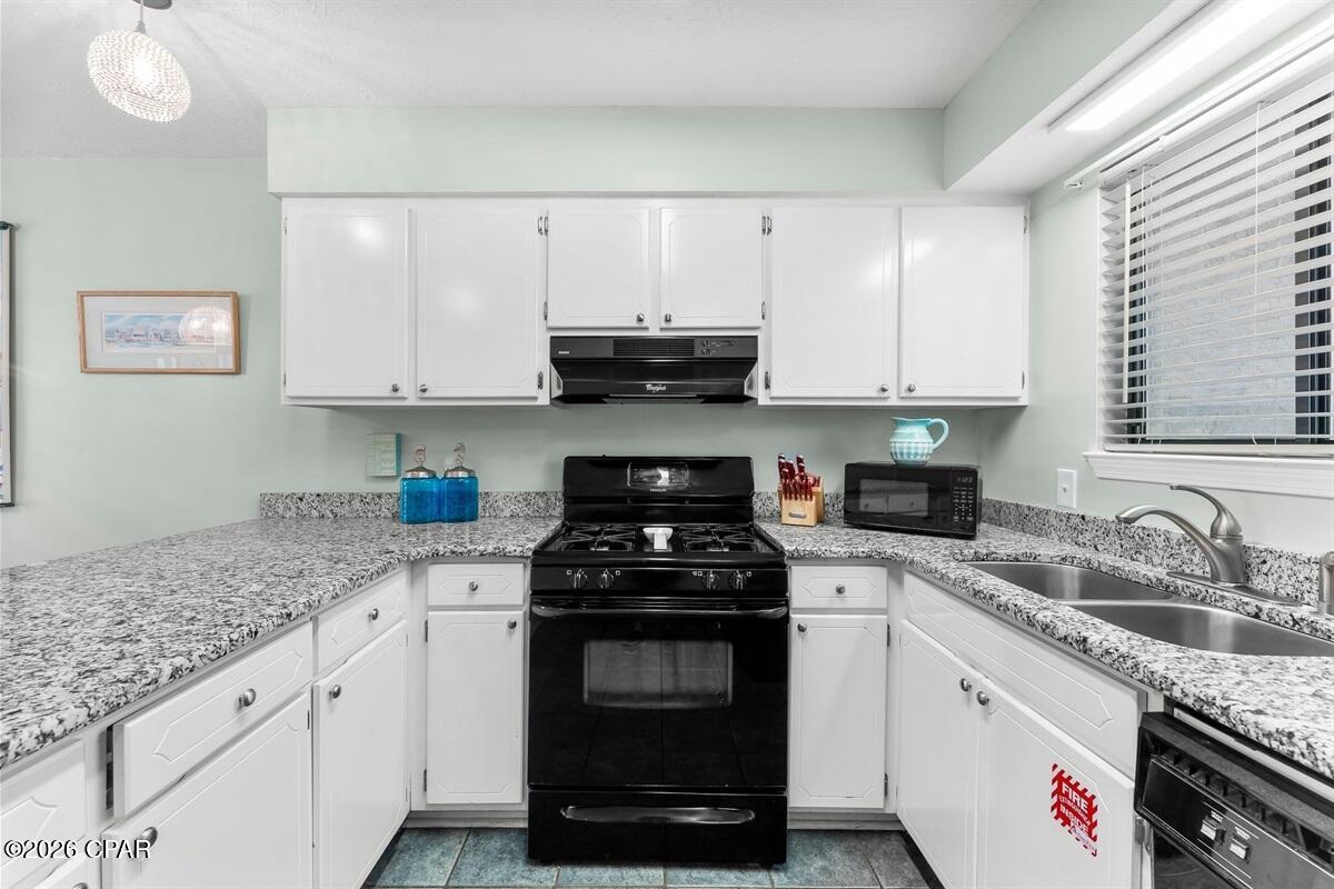 Image 2 For 201 Robin Lane