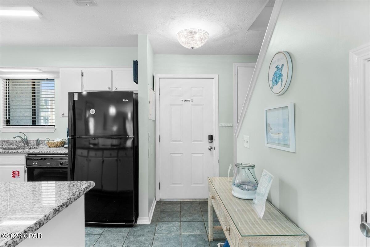 Image 7 For 201 Robin Lane