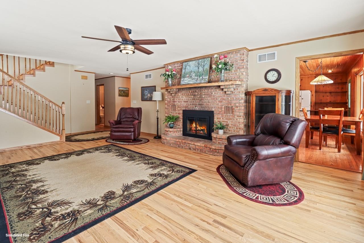 North Twin Lake Property 2390 Hwy 17 Photo 10