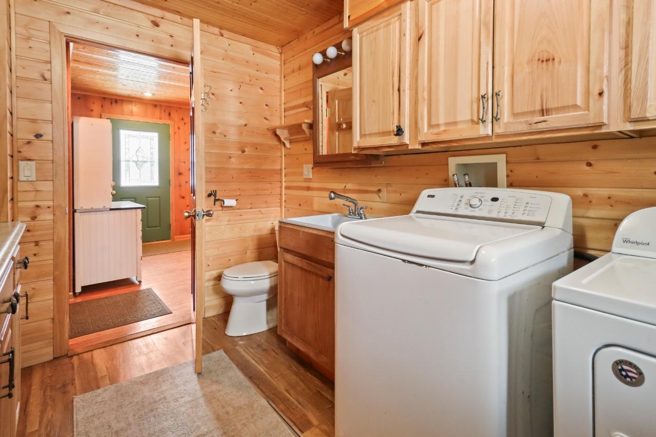 North Twin Lake Property 2390 Hwy 17 Photo 28