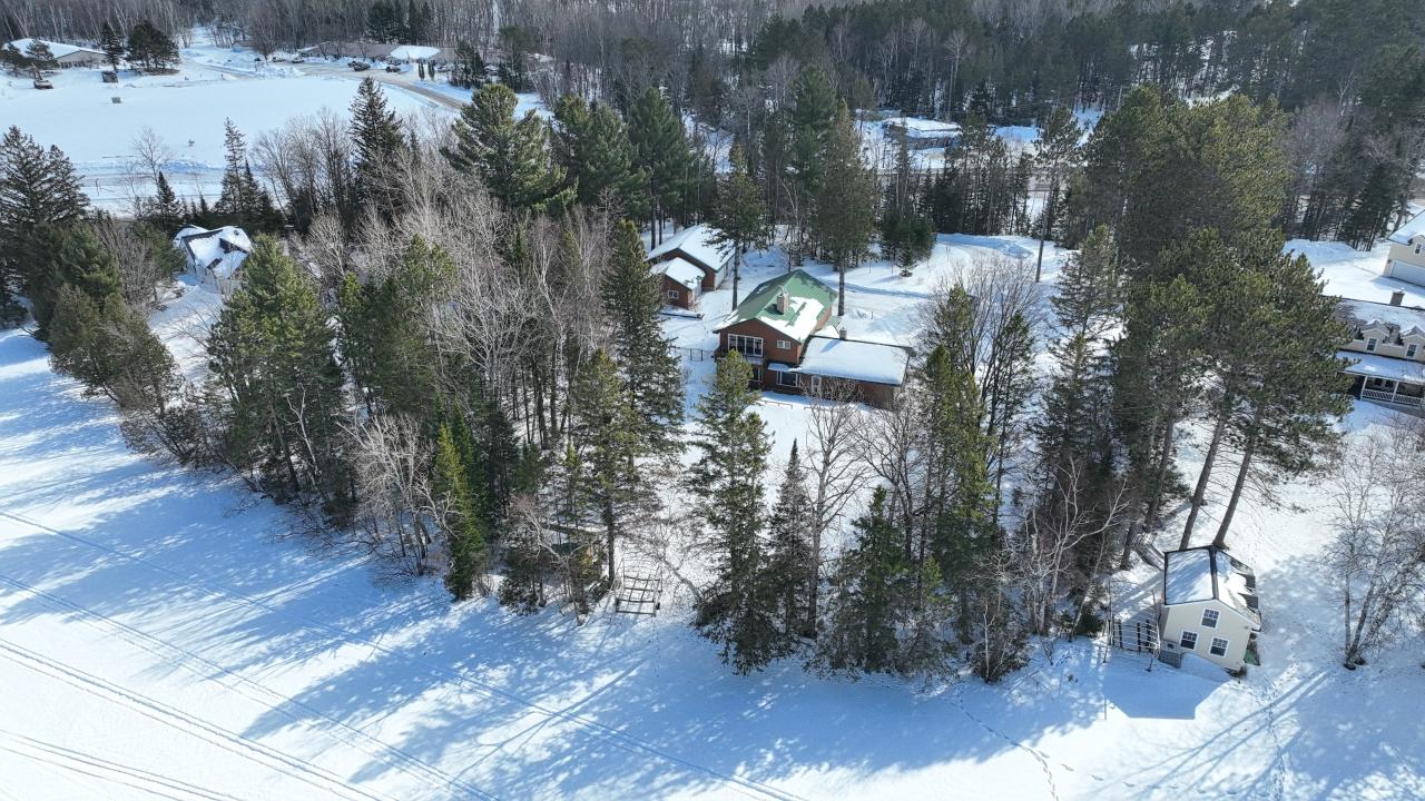 North Twin Lake Property 2390 Hwy 17 Photo 47