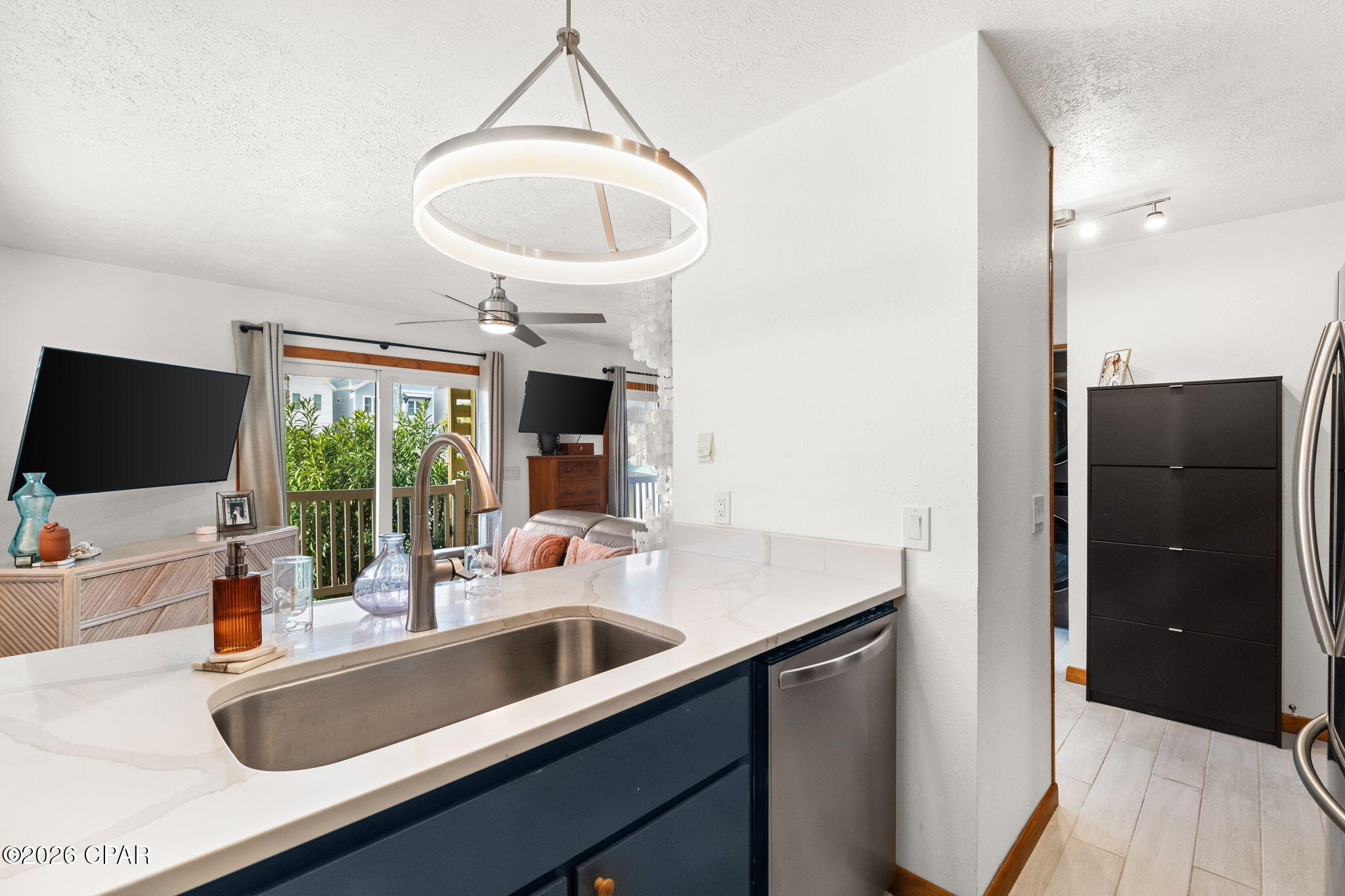 Image 7 For 4115 Albacore Street 1