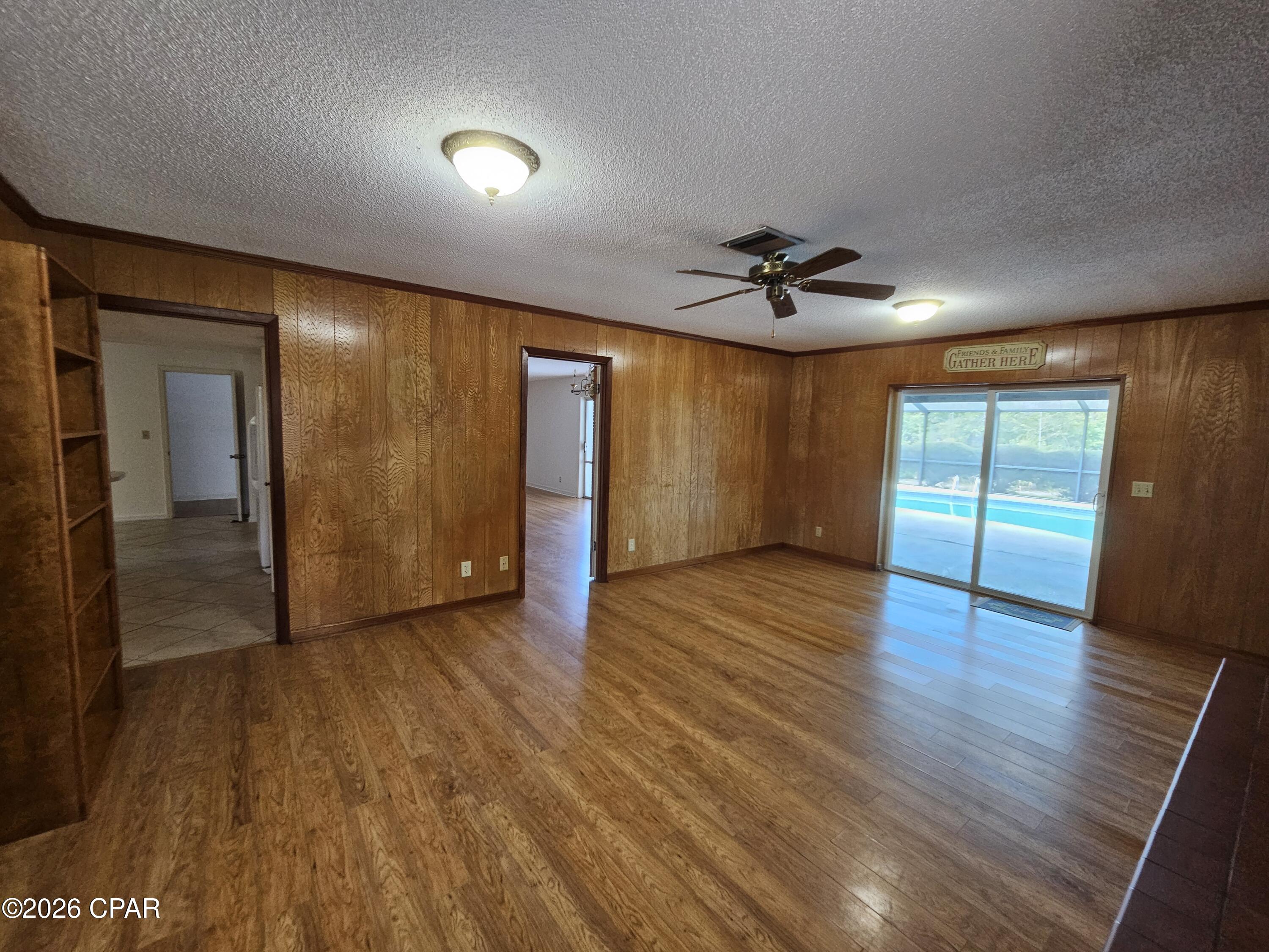 Image 9 For 1719 Montana Avenue