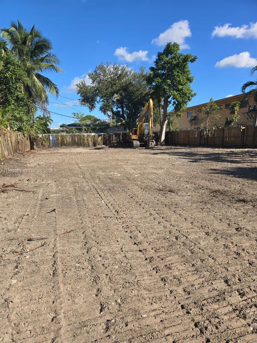 951 37th Ave, Miami, Florida 33125