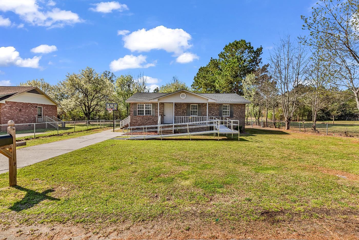 Homes for sale in Marion, SC | 409 Reaves St, Marion, SC 29571 | MLS# 2606363