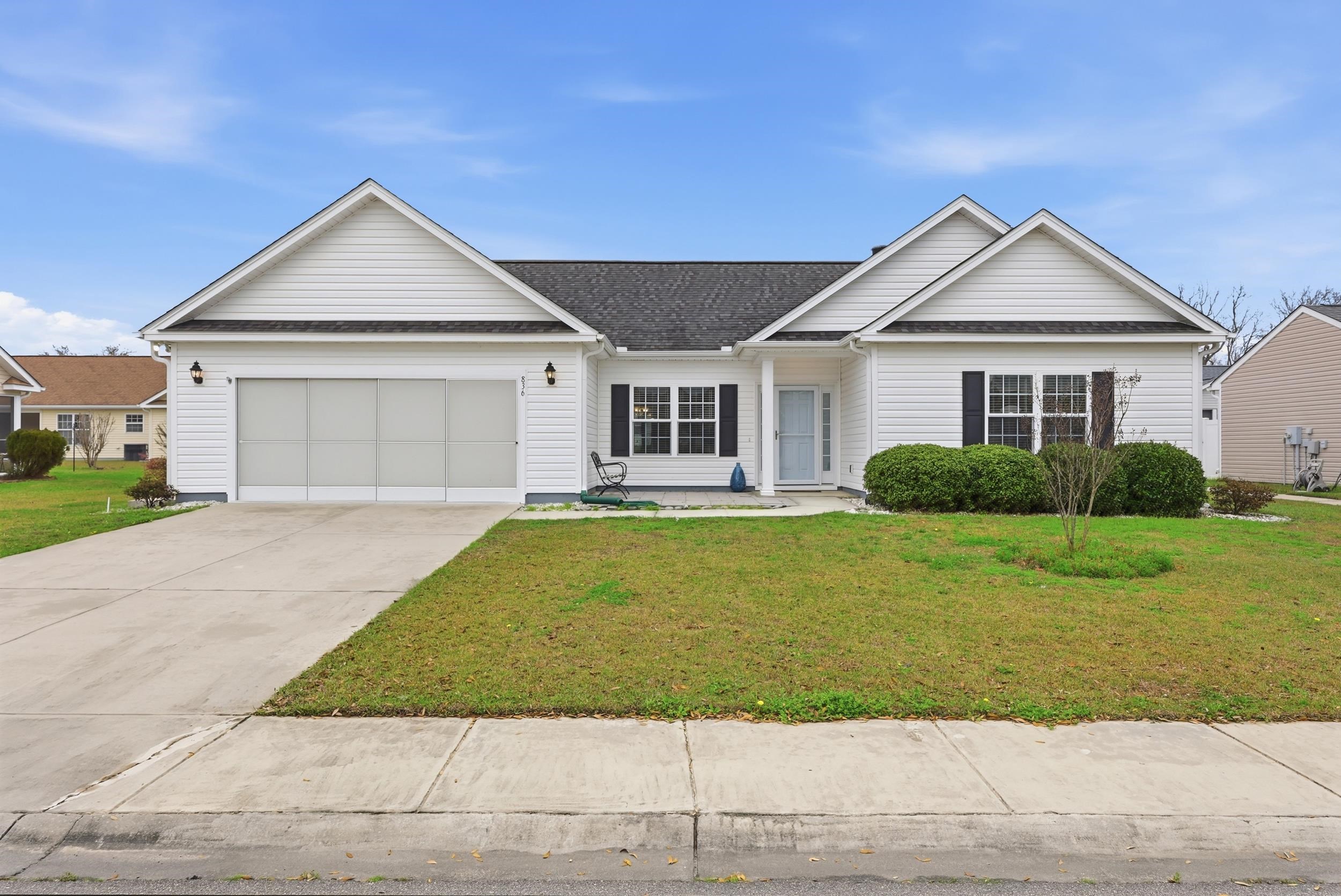 836 Ingle Nook Ln. Longs, SC 29568