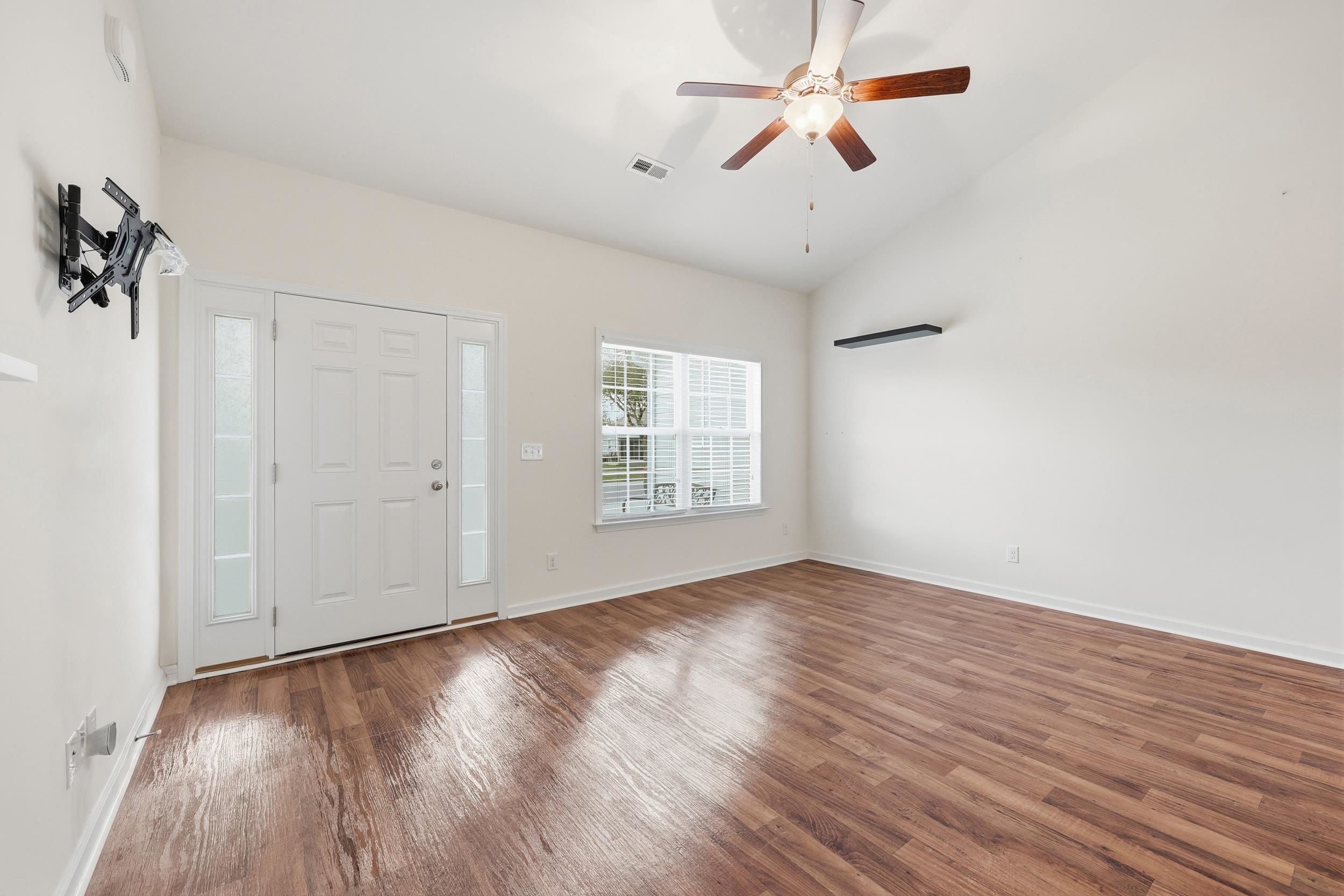 836 Ingle Nook Ln. 