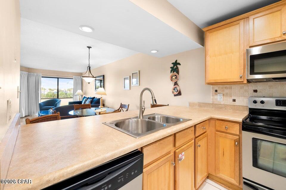 Image 11 For 520 Richard Jackson Boulevard 1410