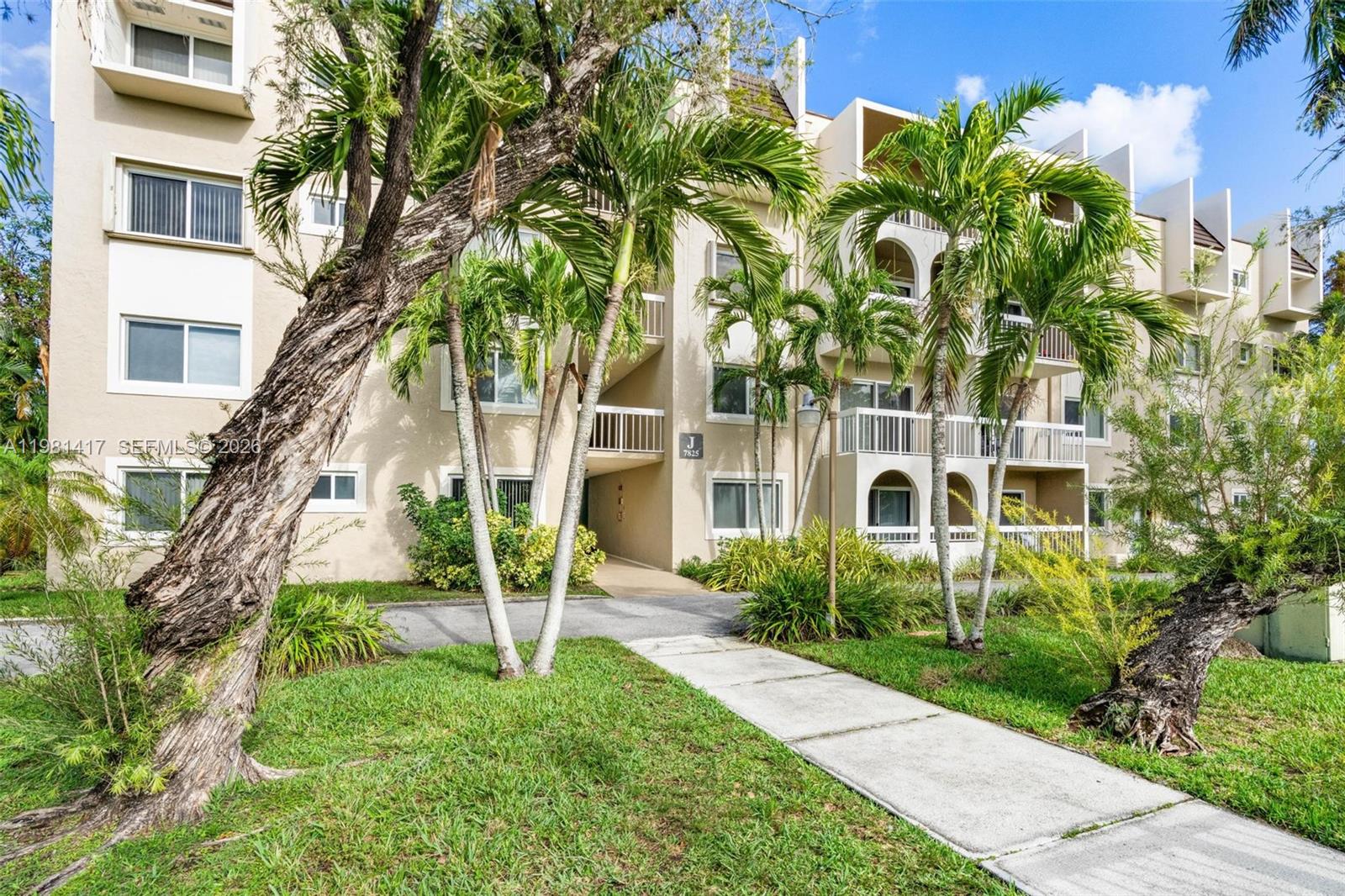 Village Of Kings Creek Co