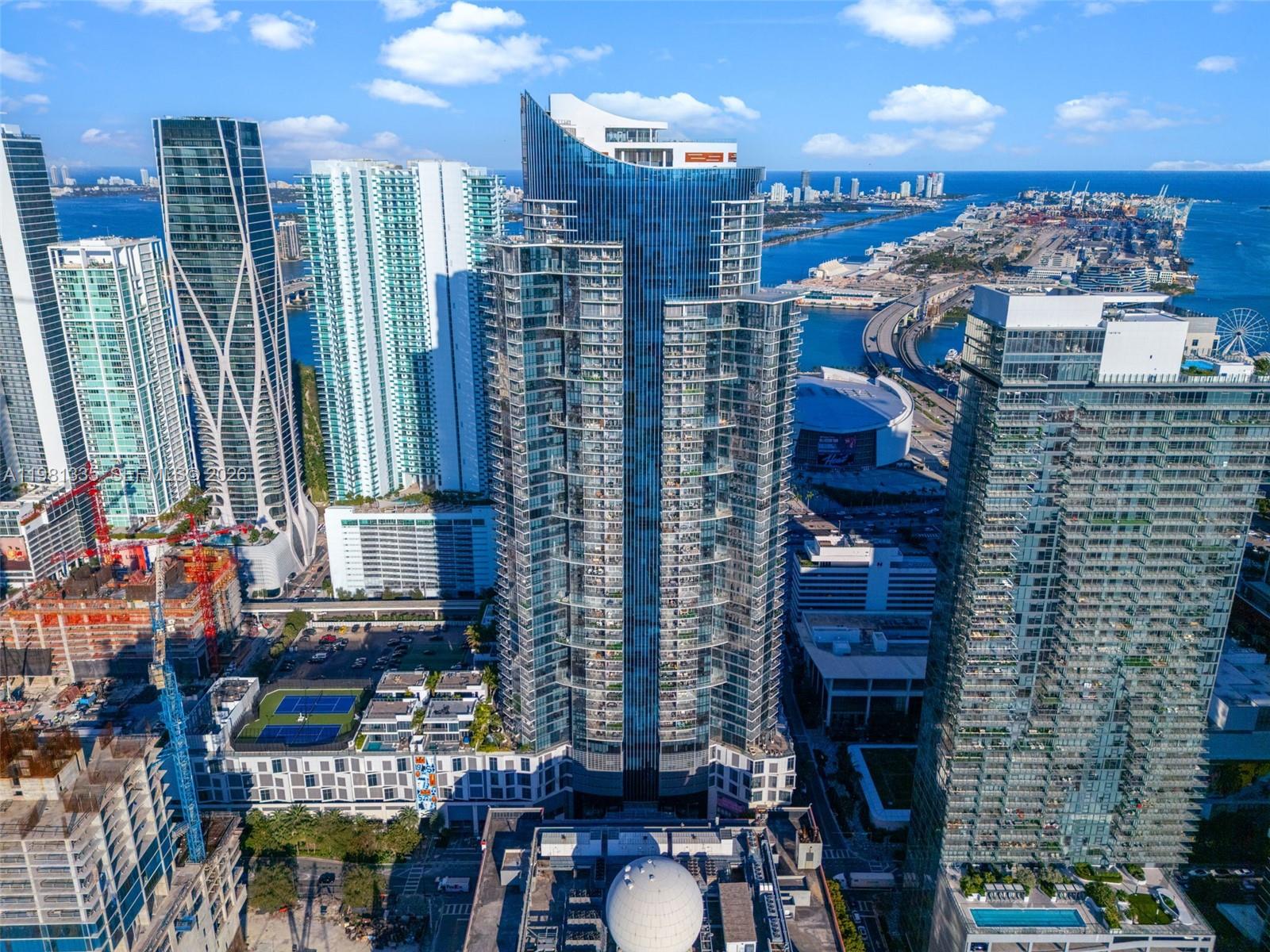 Paramount Miami Worldcent