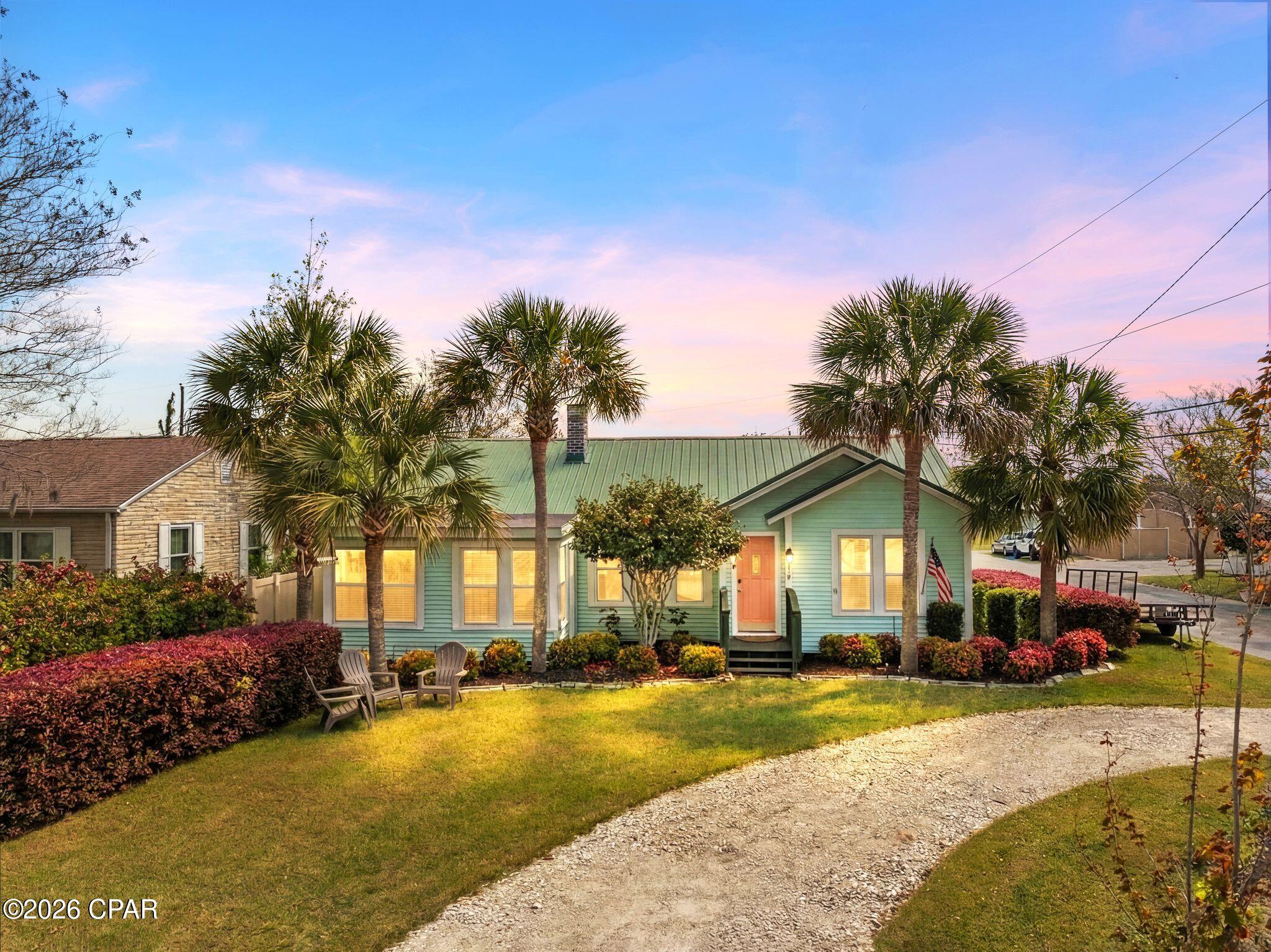 Image 43 For 200 Cove Boulevard