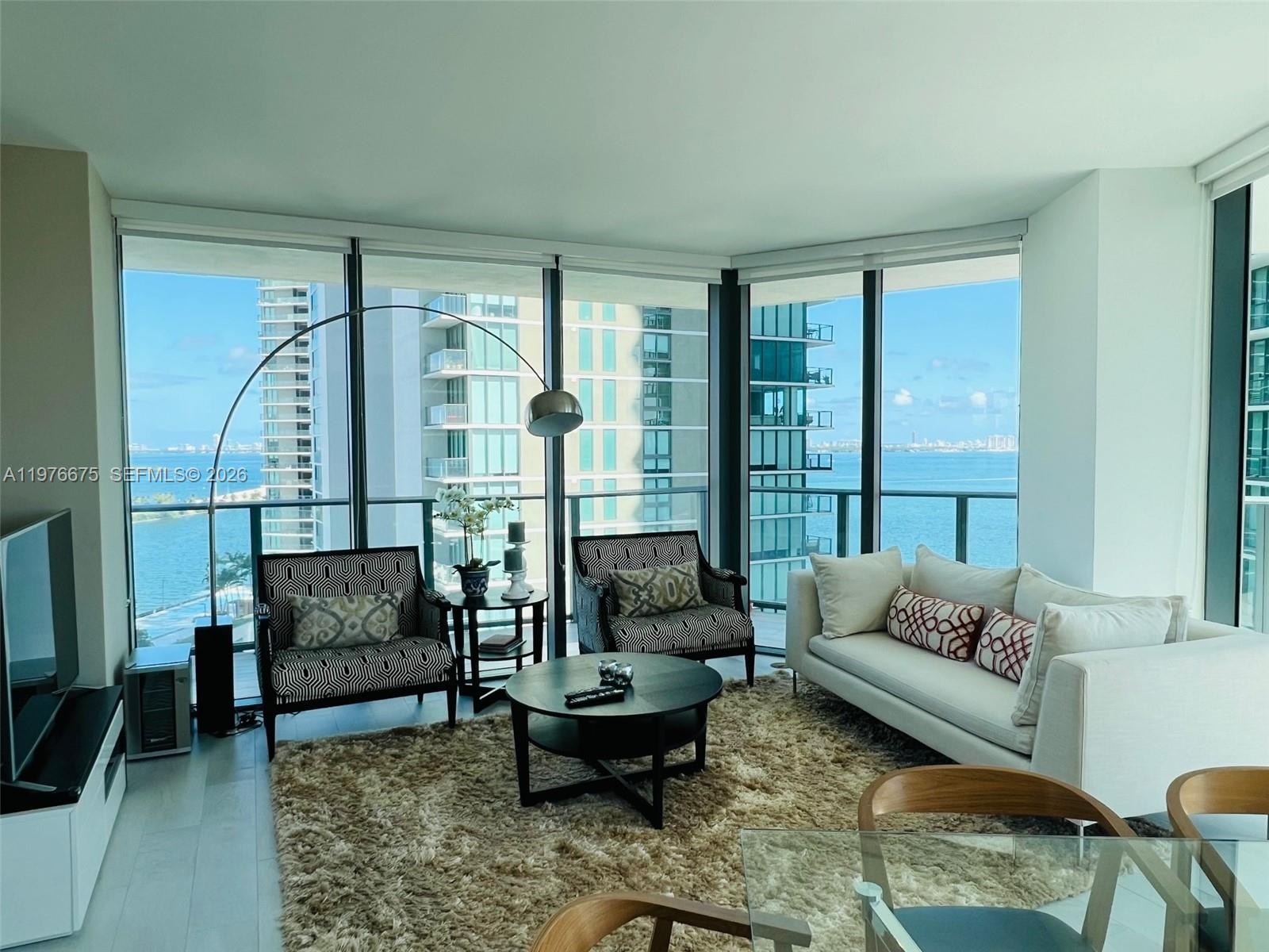 Paraiso Bayviews Condo