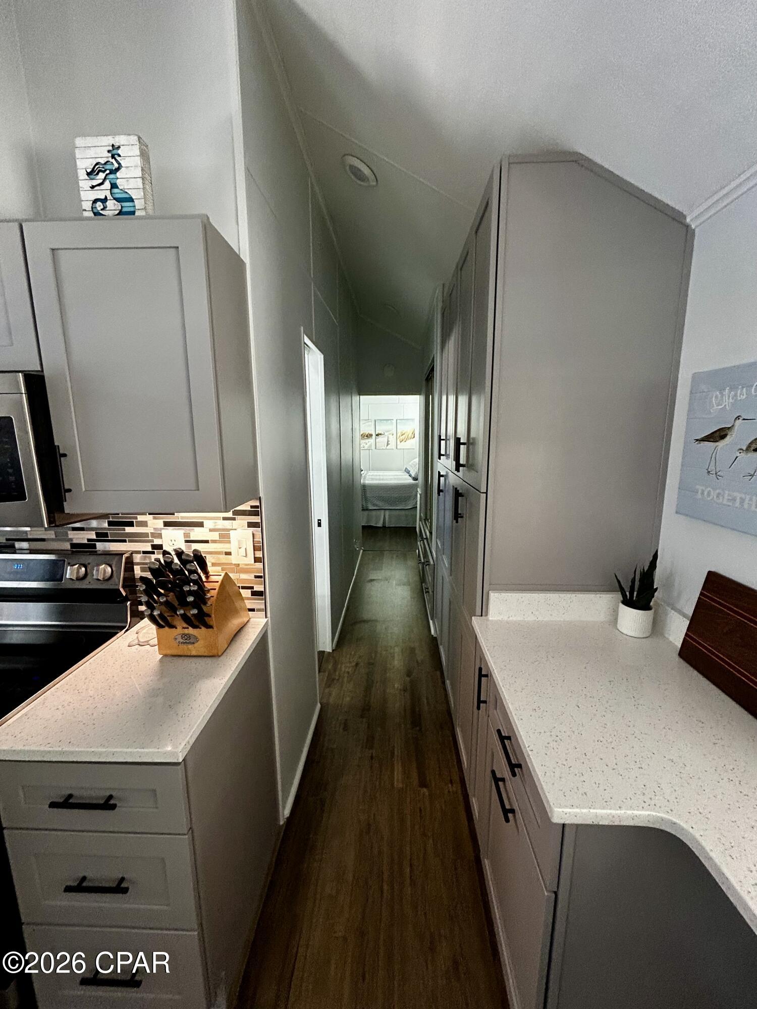 Image 15 For 1219 Navy Boulevard 82