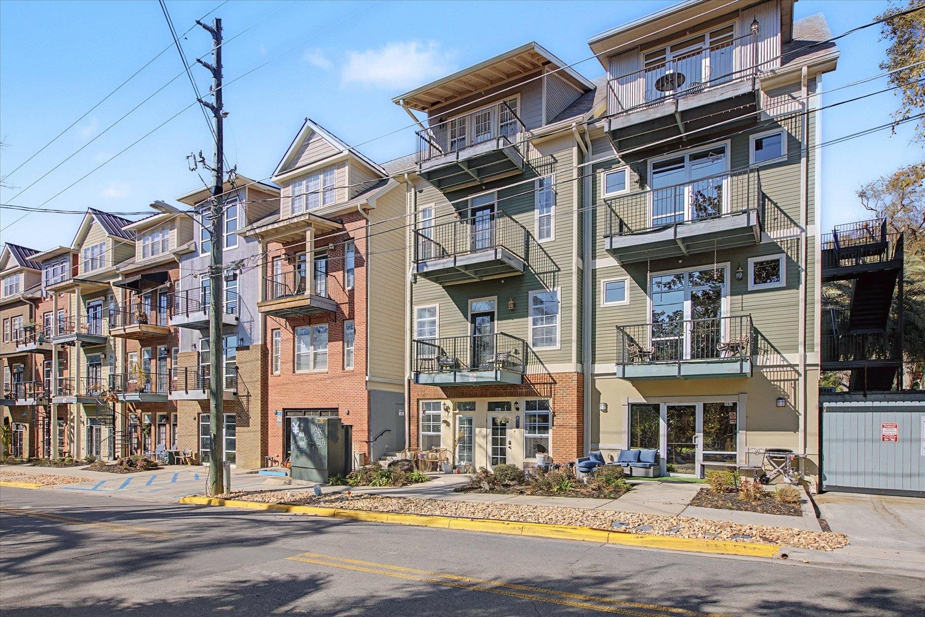 415  St. Francis Street 303, Tallahassee, FL, 32301