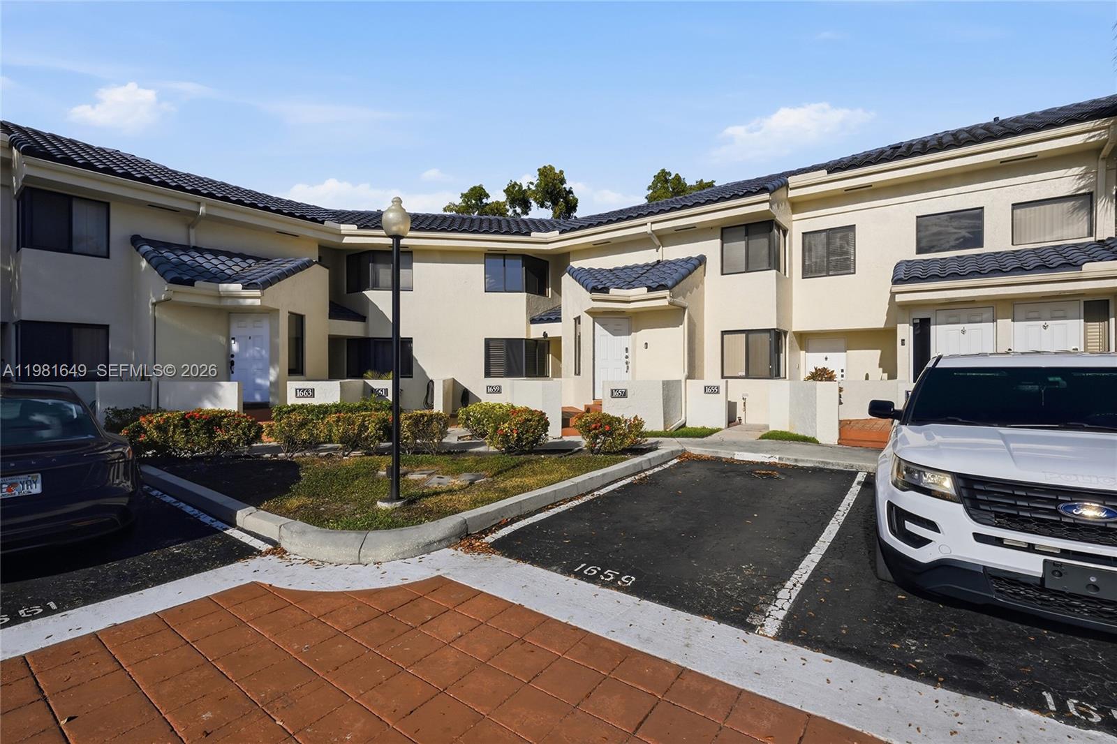 Property photo # 9