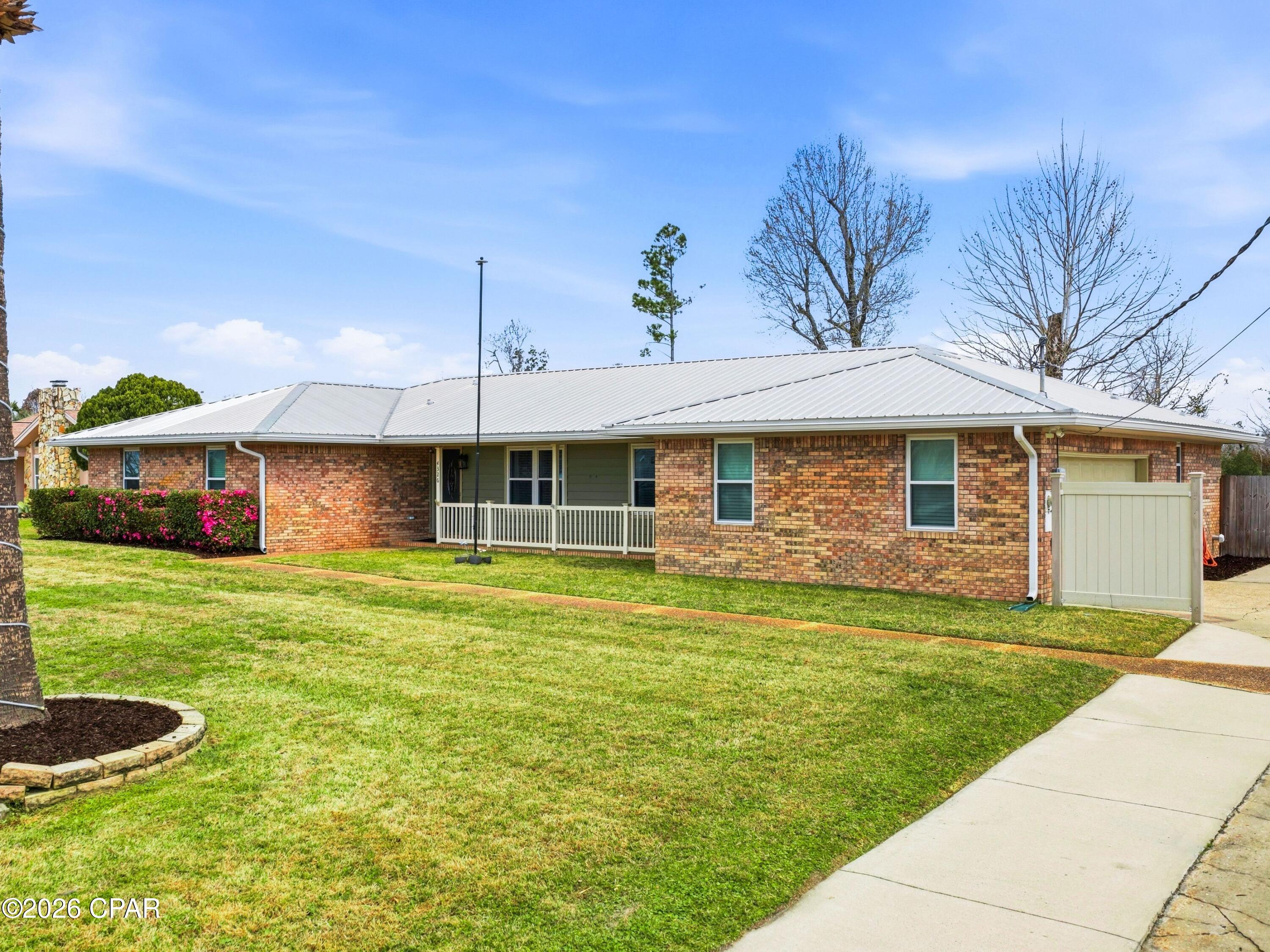 Image 11 For 4326 Pine Tree Lane