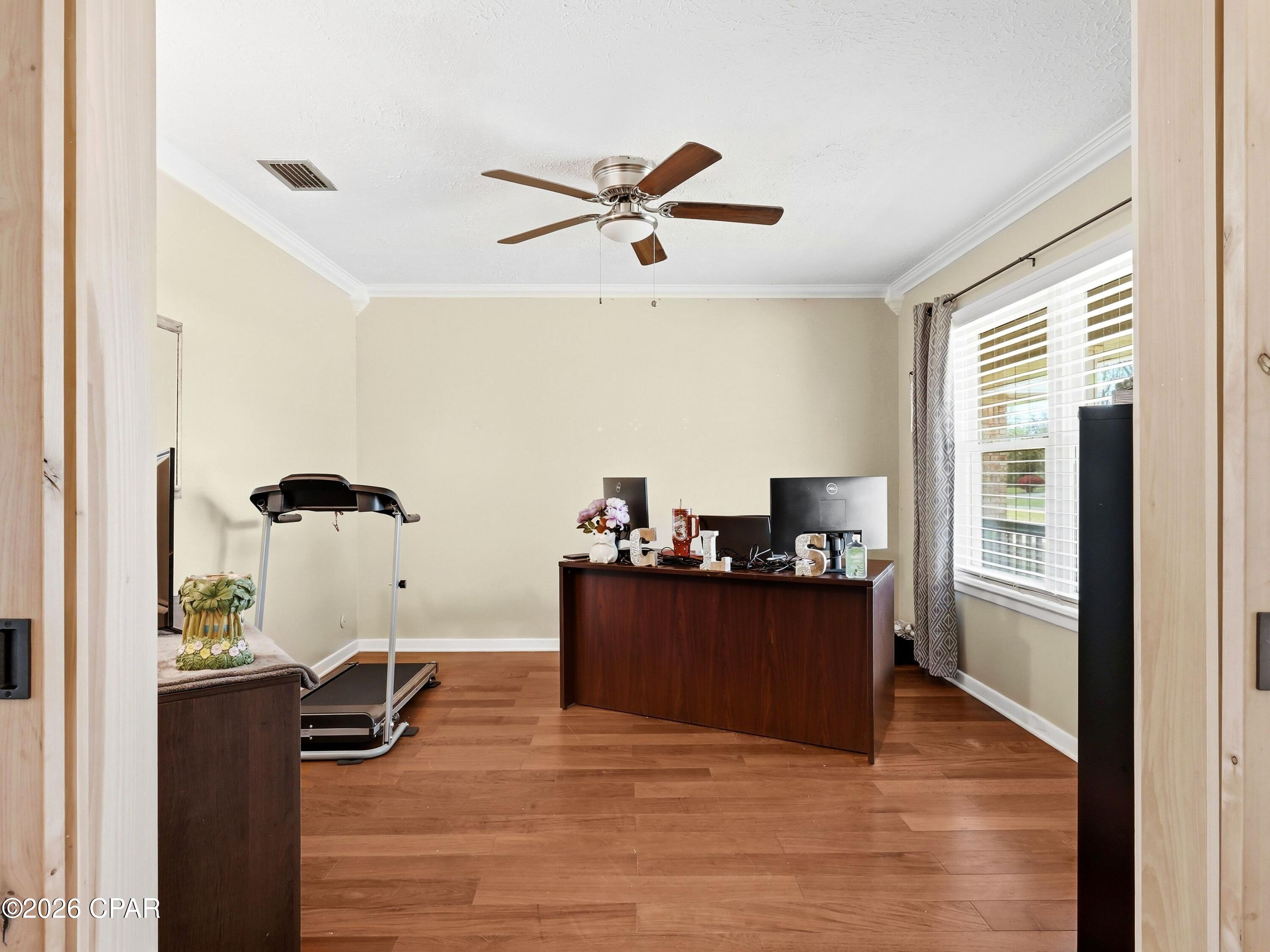 Image 14 For 4326 Pine Tree Lane