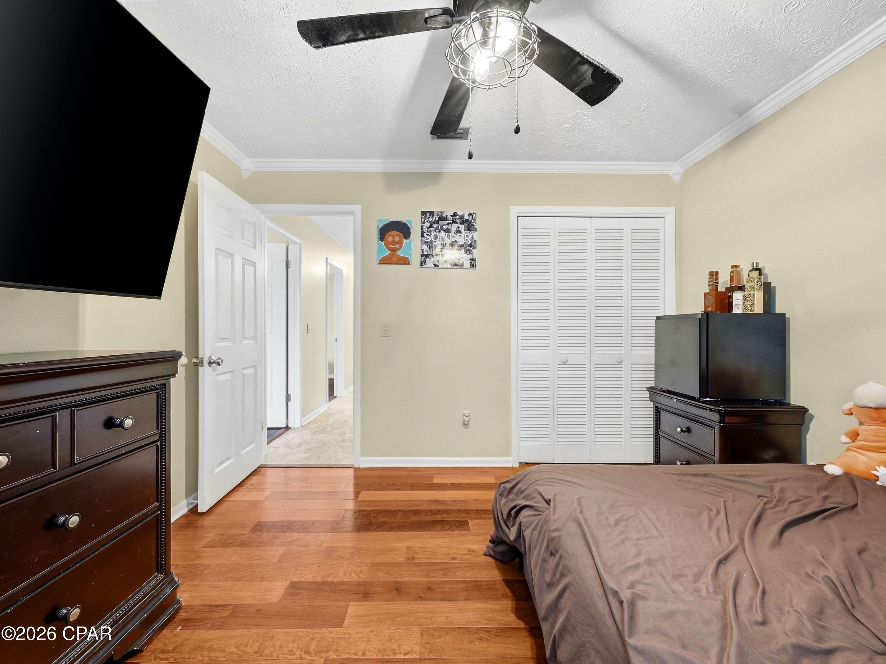 Image 32 For 4326 Pine Tree Lane