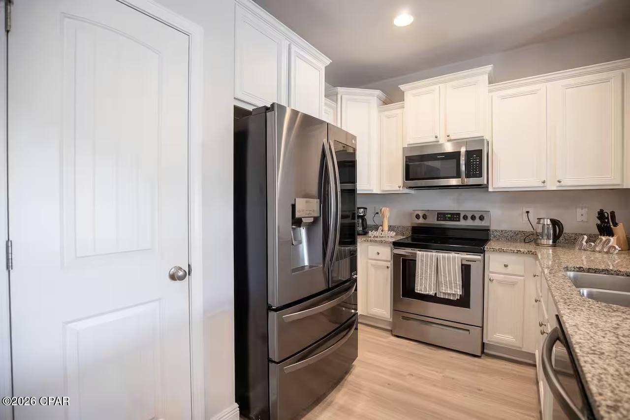 Image 13 For 1887 Pointe Drive