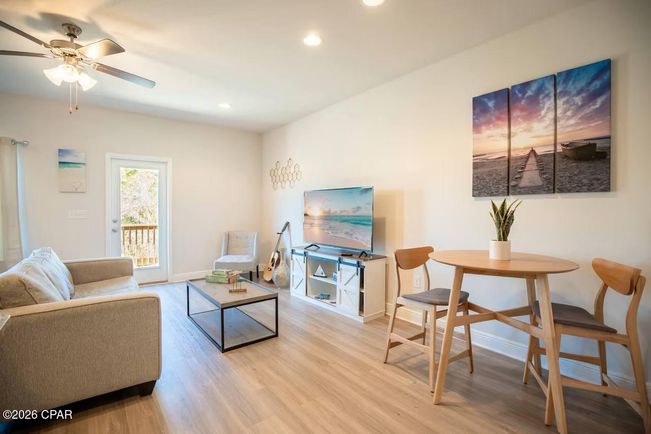 Image 20 For 1887 Pointe Drive