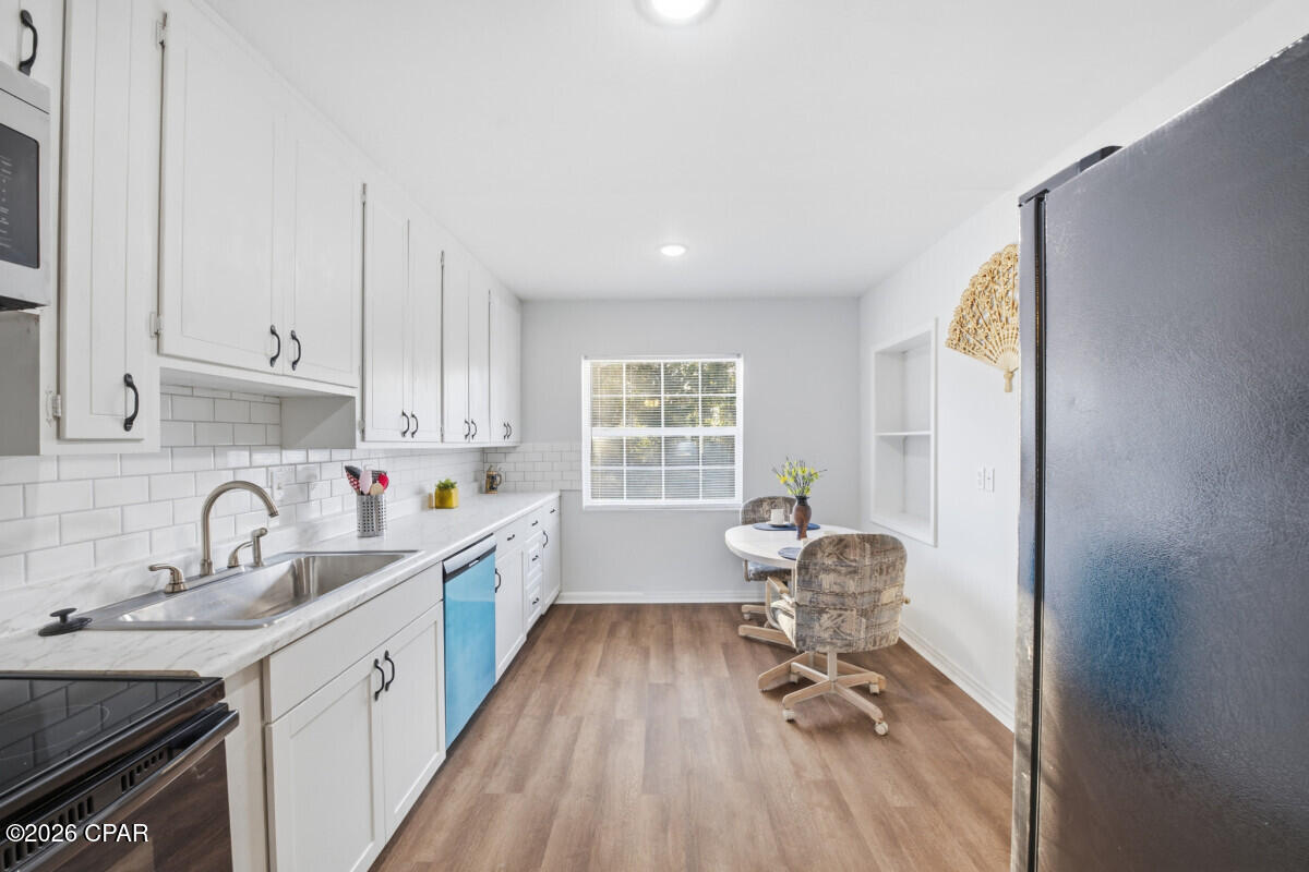 Image 4 For 709 Williams Avenue