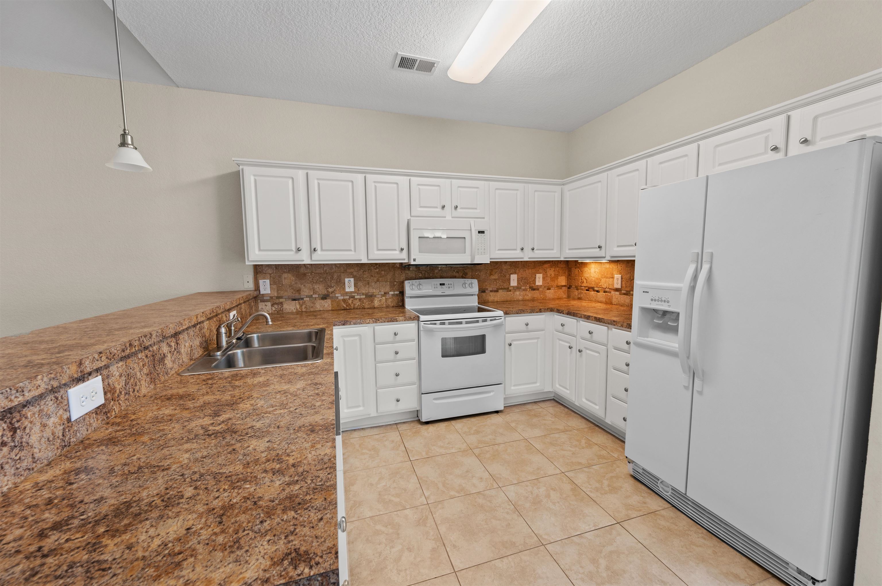 749 Ashley Manor Dr.