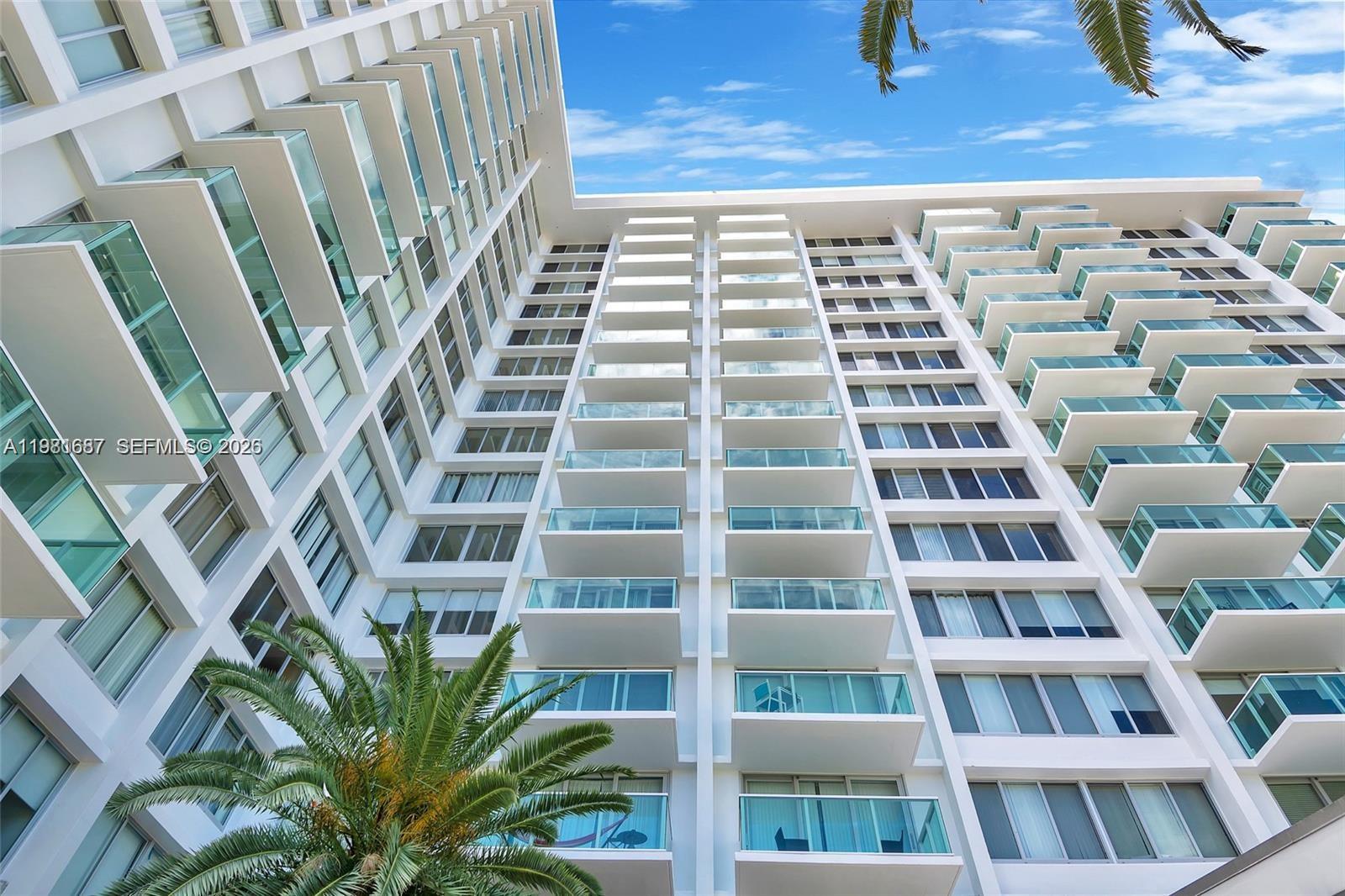 Mirador 1000 Condo